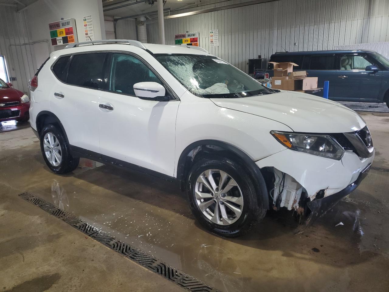 2016 Nissan Rogue - Image 4