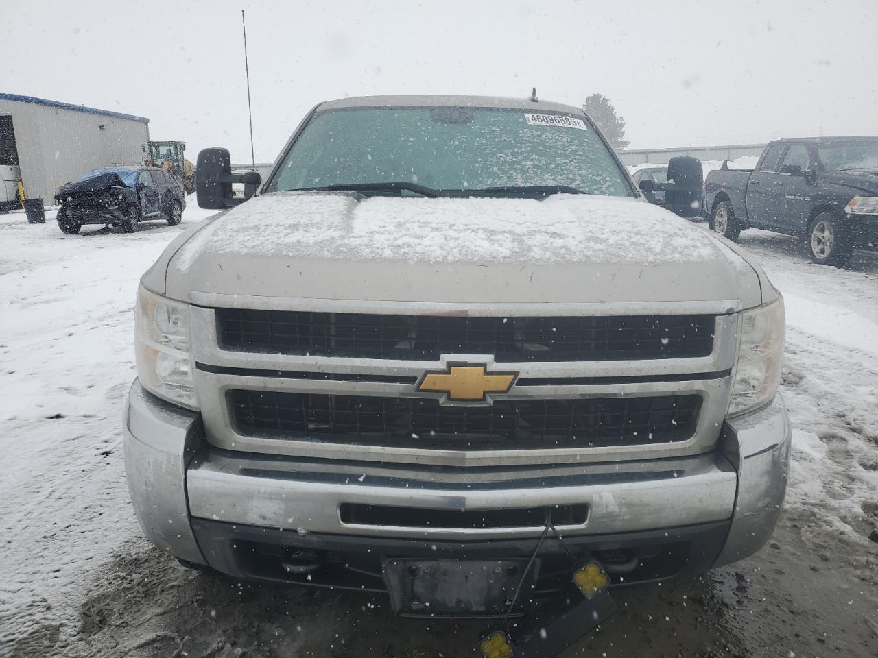 2009 Chevrolet Silverado - Image 5