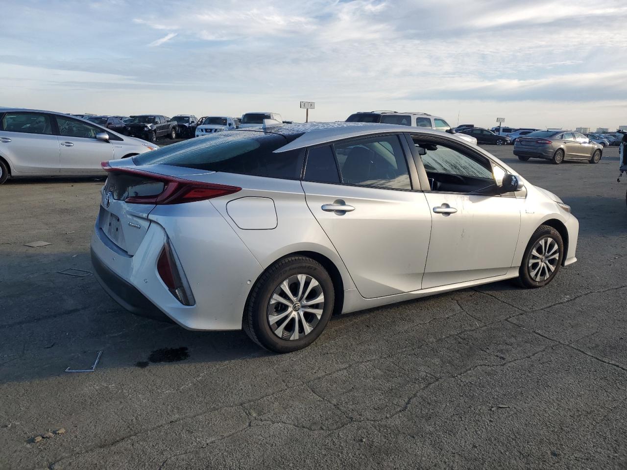2022 Toyota Prius - Image 3