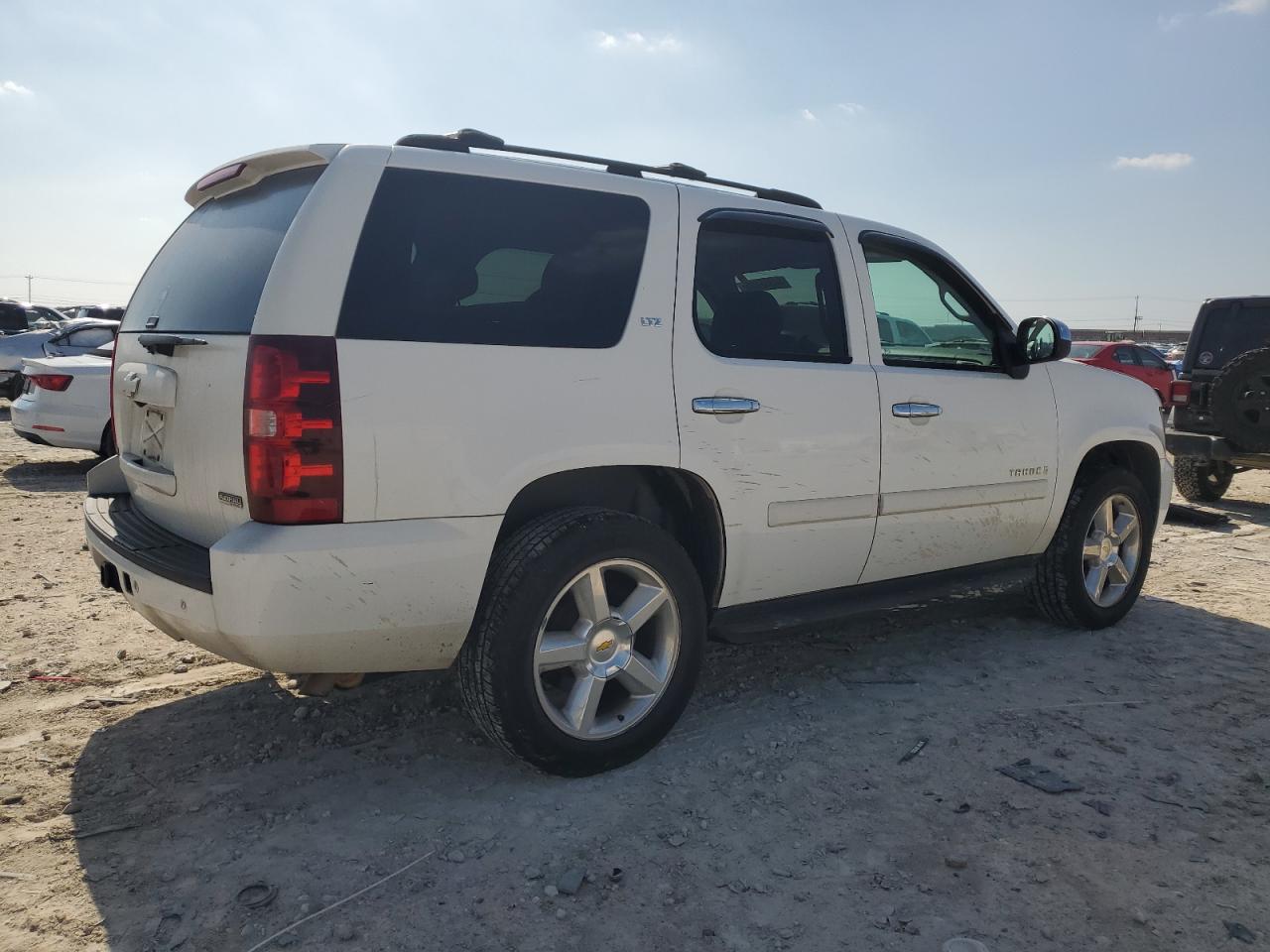 2007 Chevrolet Tahoe - Image 3