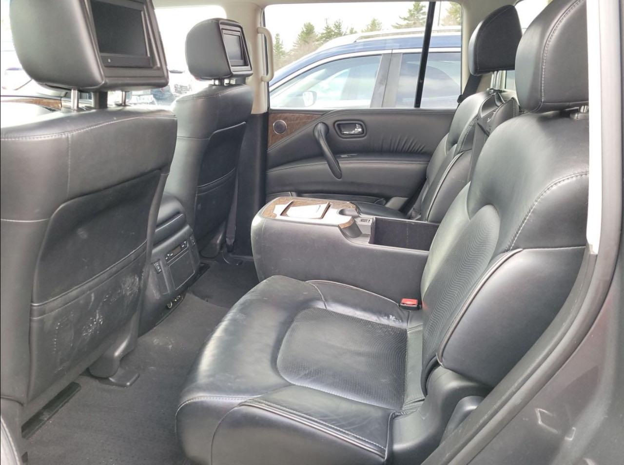 2015 Infiniti QX80 - Image 6