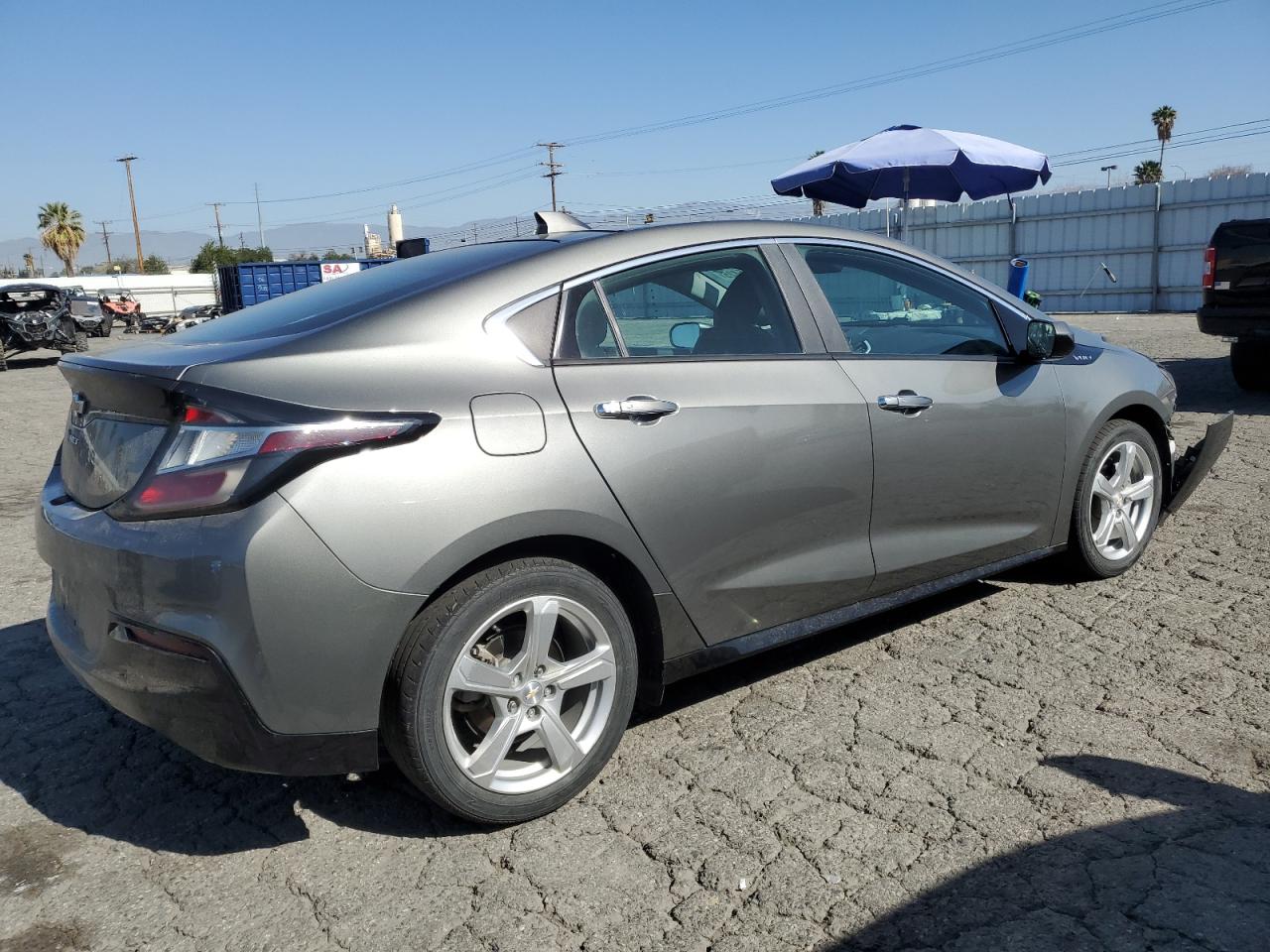 2017 Chevrolet Volt - Image 3
