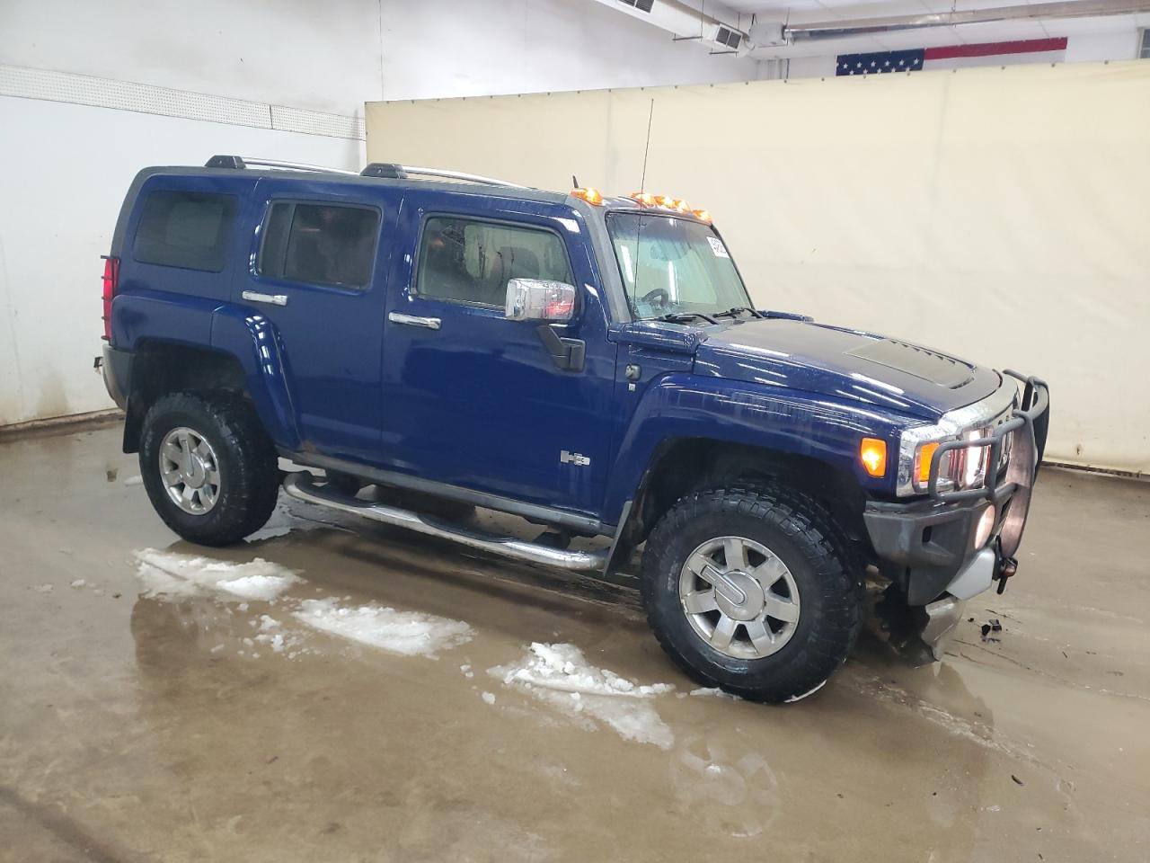 2009 Hummer H3 - Image 4