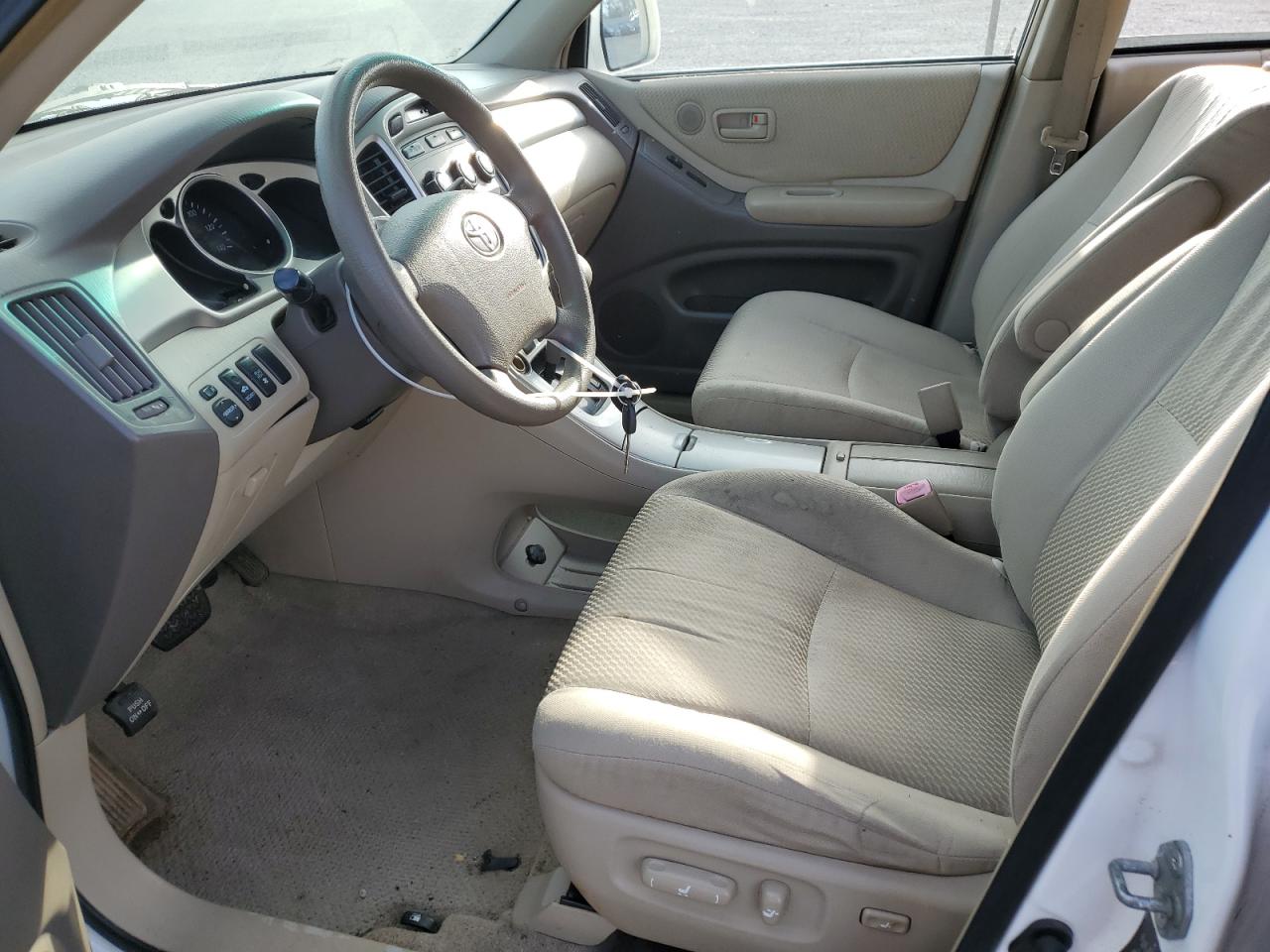 2004 Toyota Highlander - Image 7