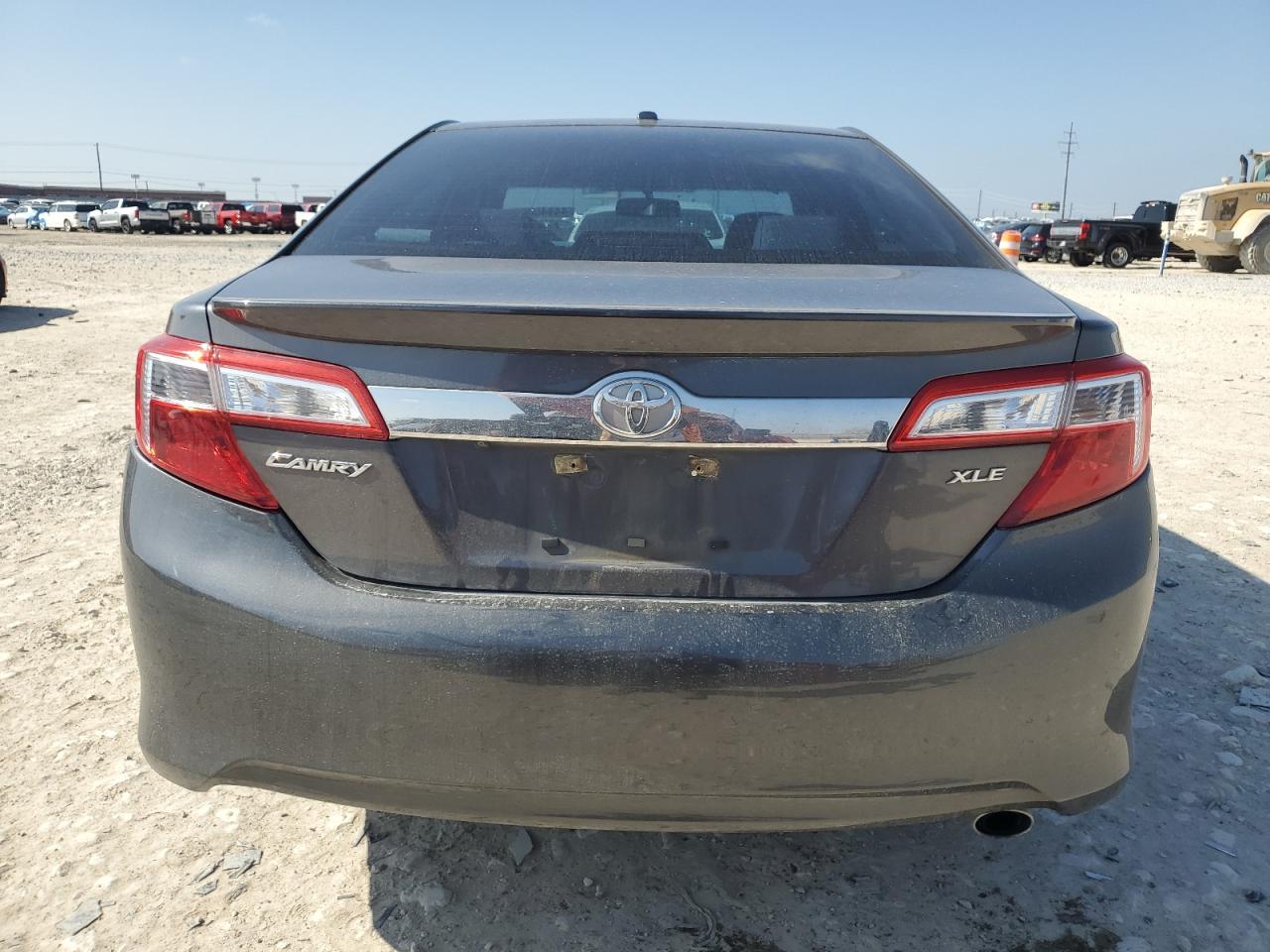 2014 Toyota Camry - Image 6