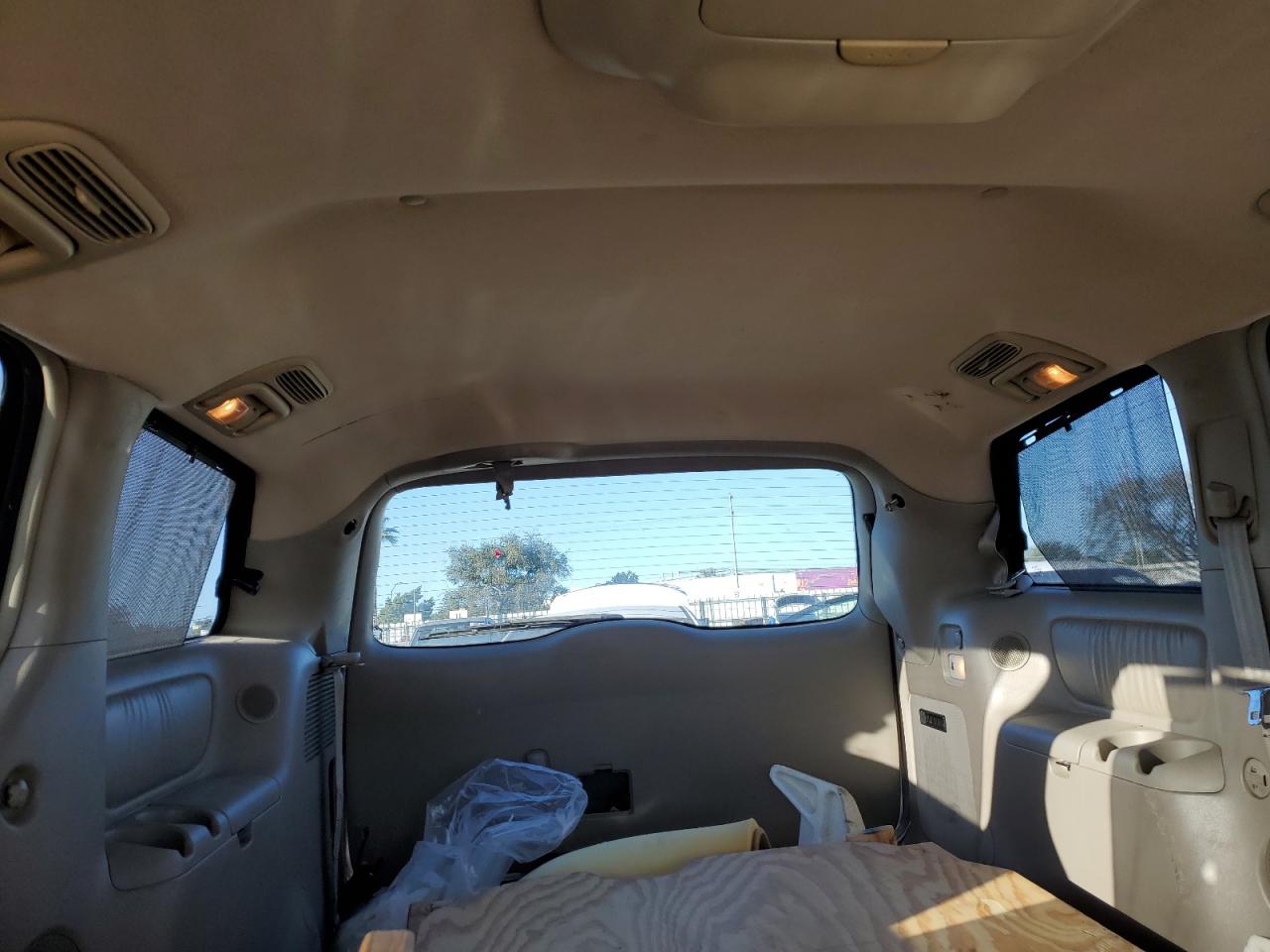 2004 Toyota Sienna Xle VIN: 5TDZA22C545067431 Lot: 44132155