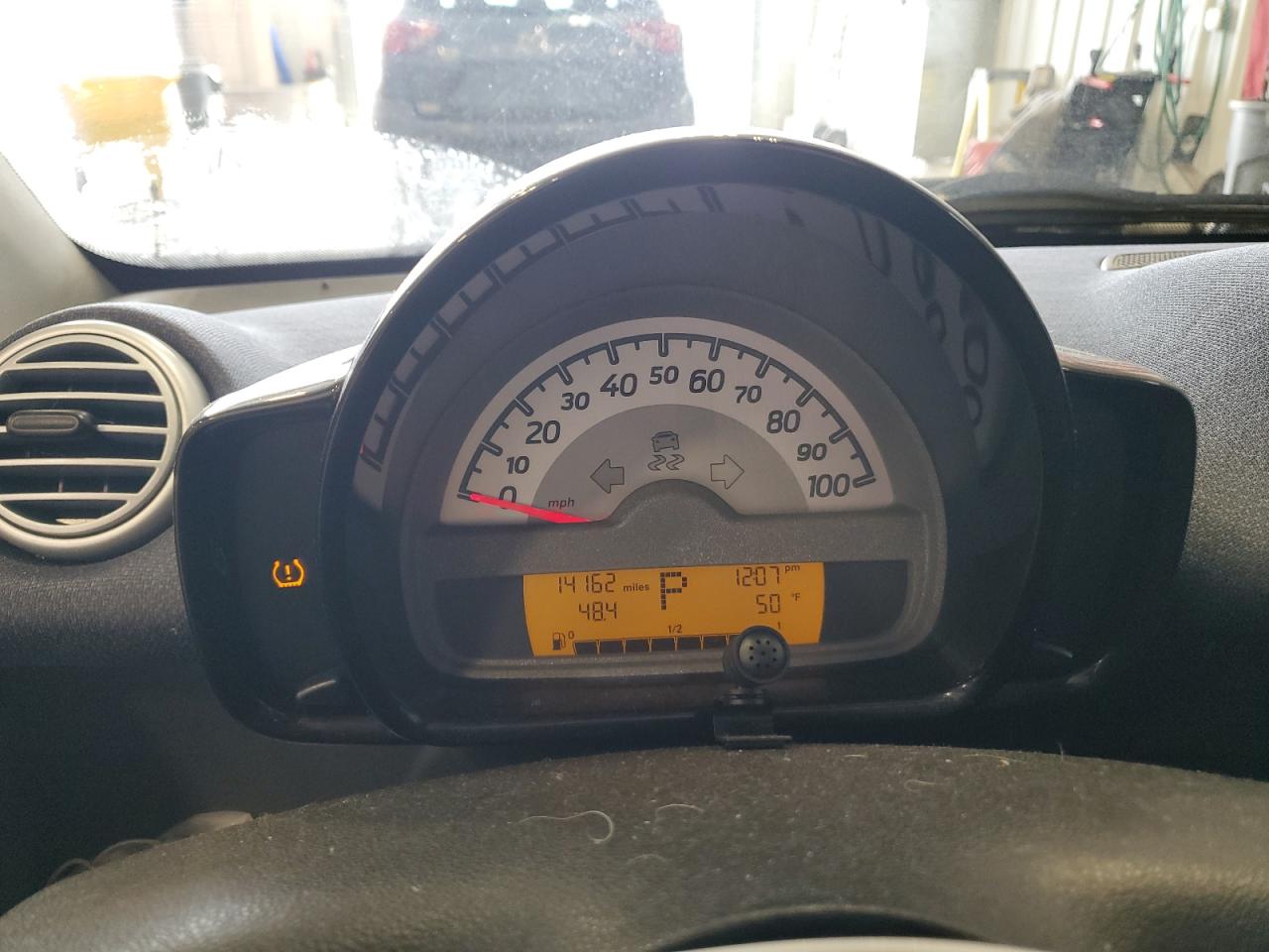 2014 Smart Fortwo - Image 9