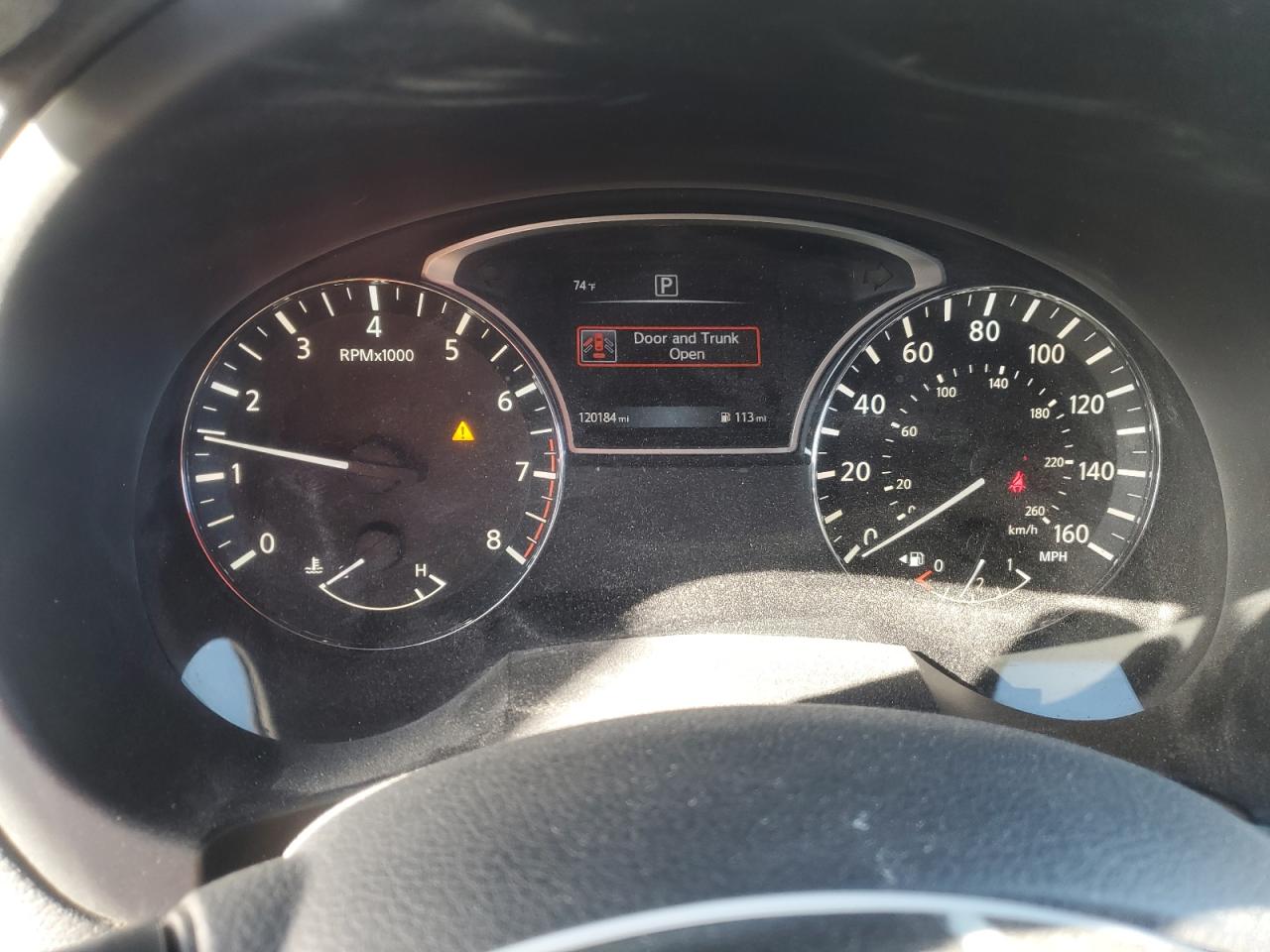 2016 Nissan Altima - Image 9
