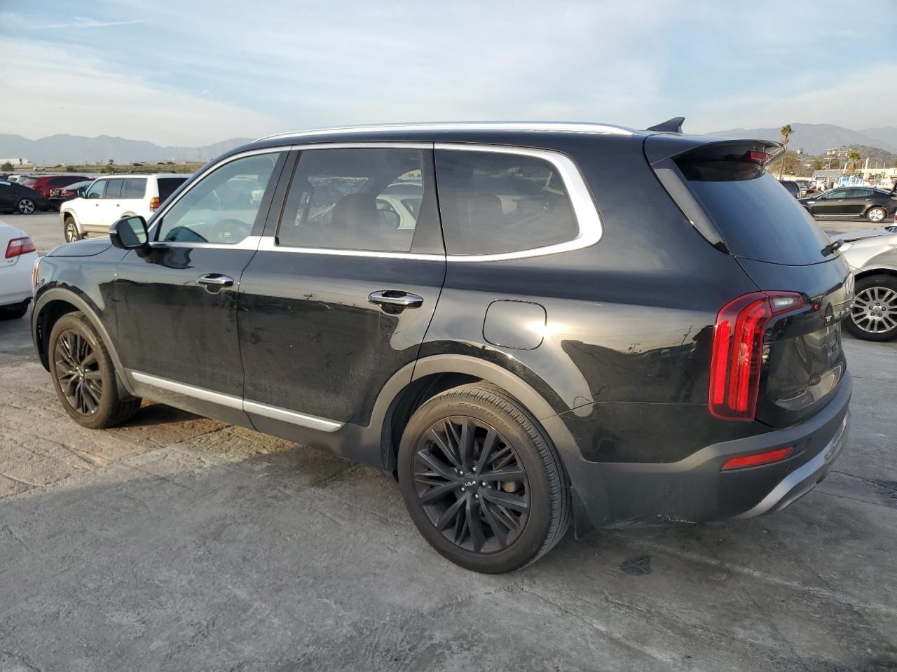 2022 Kia Telluride - Image 2