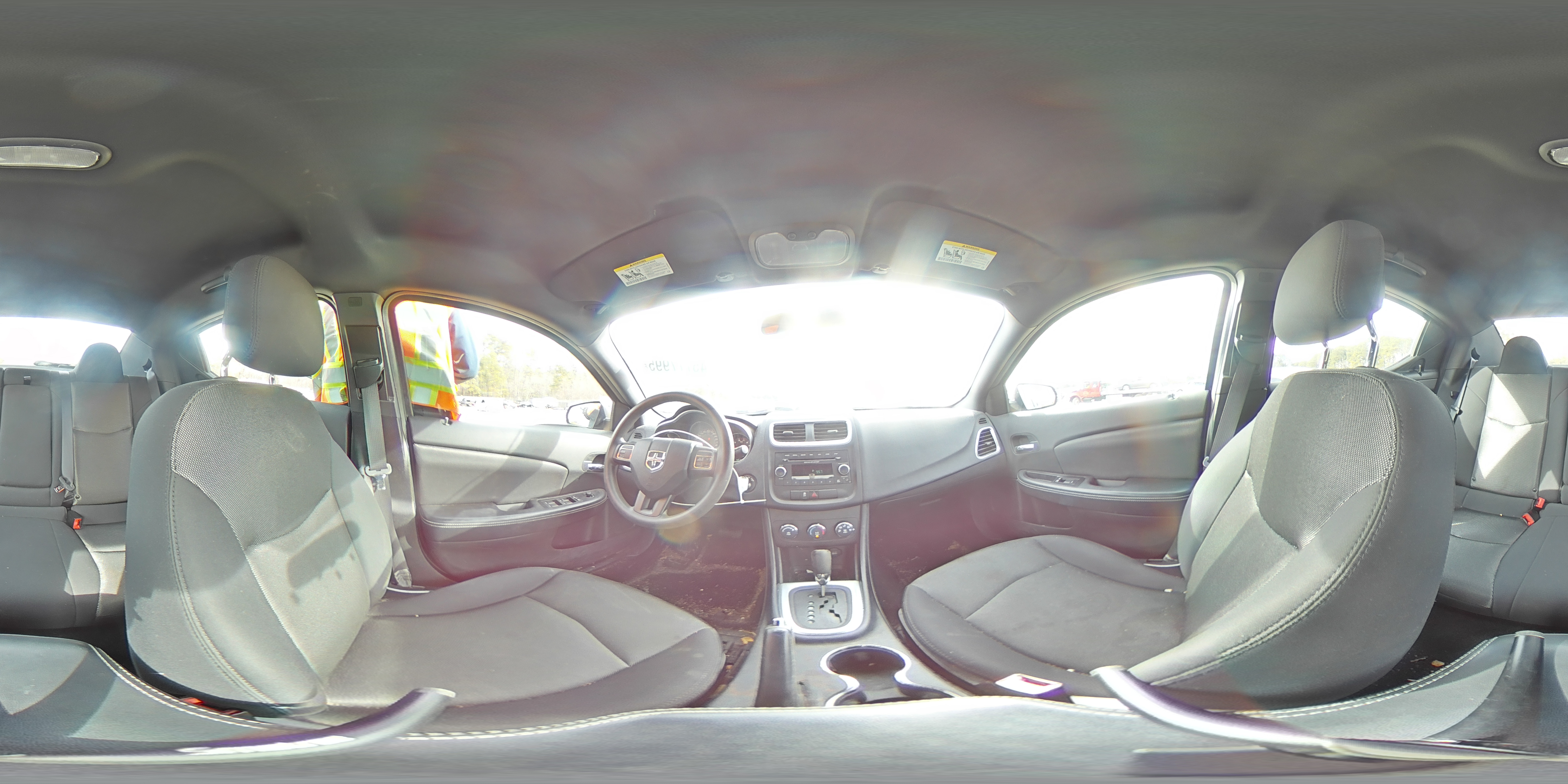 2014 Dodge Avenger - Image 13