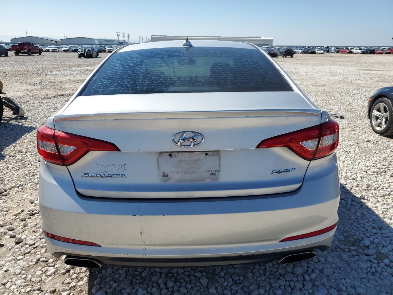 2017 Hyundai Sonata - Image 6