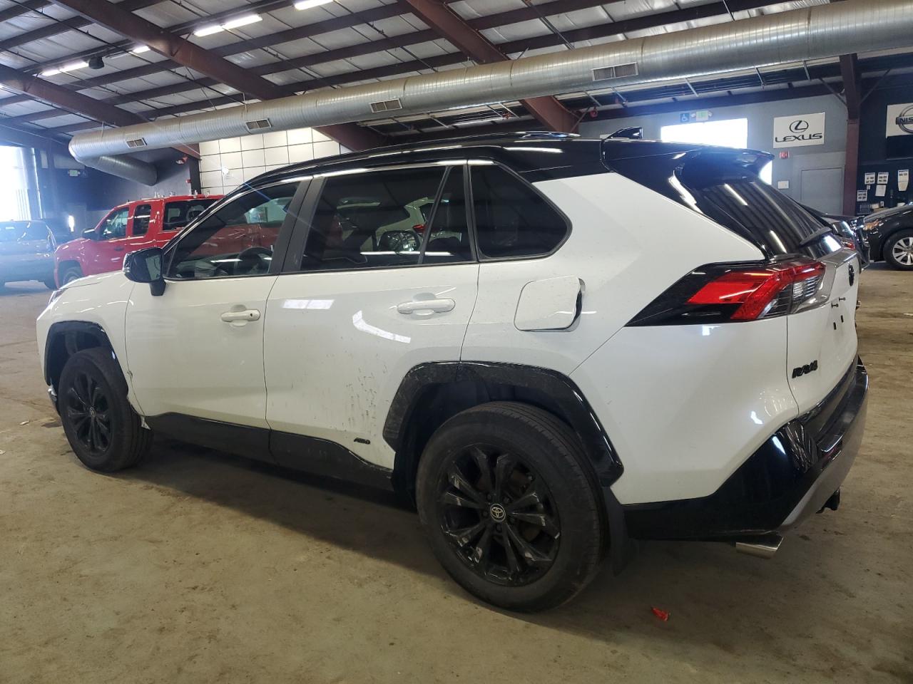 2022 Toyota RAV 4 - Image 2
