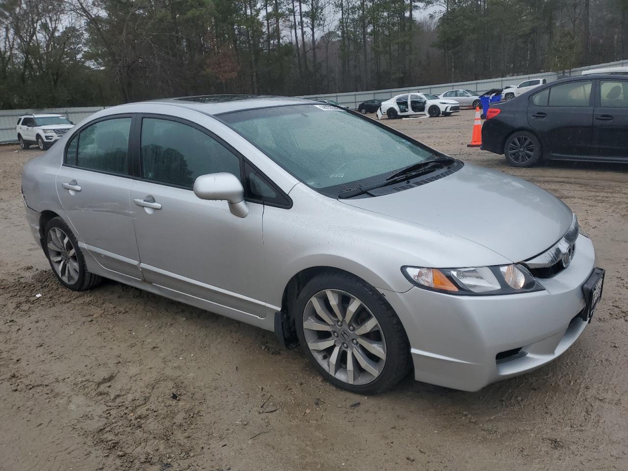 2011 Honda Civic - Image 4