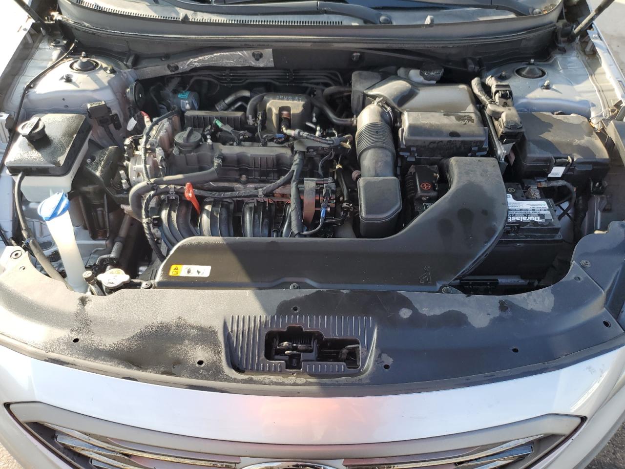 2016 Hyundai Sonata - Image 11