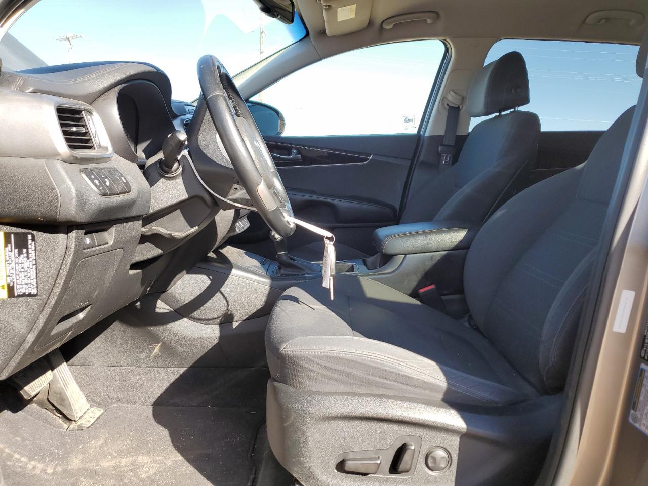 2017 Kia Sorento - Image 7