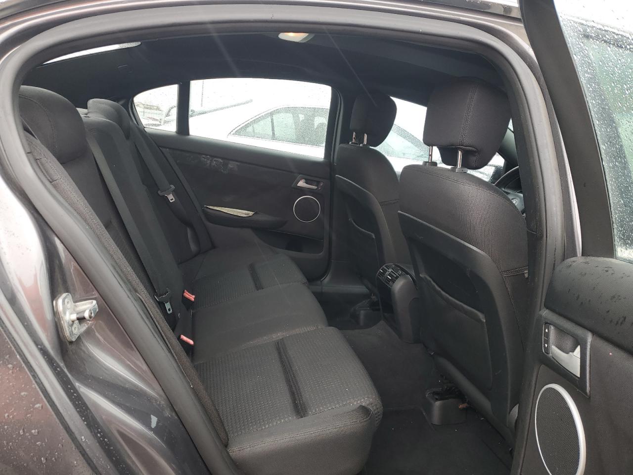 2008 Pontiac G8 - Image 10