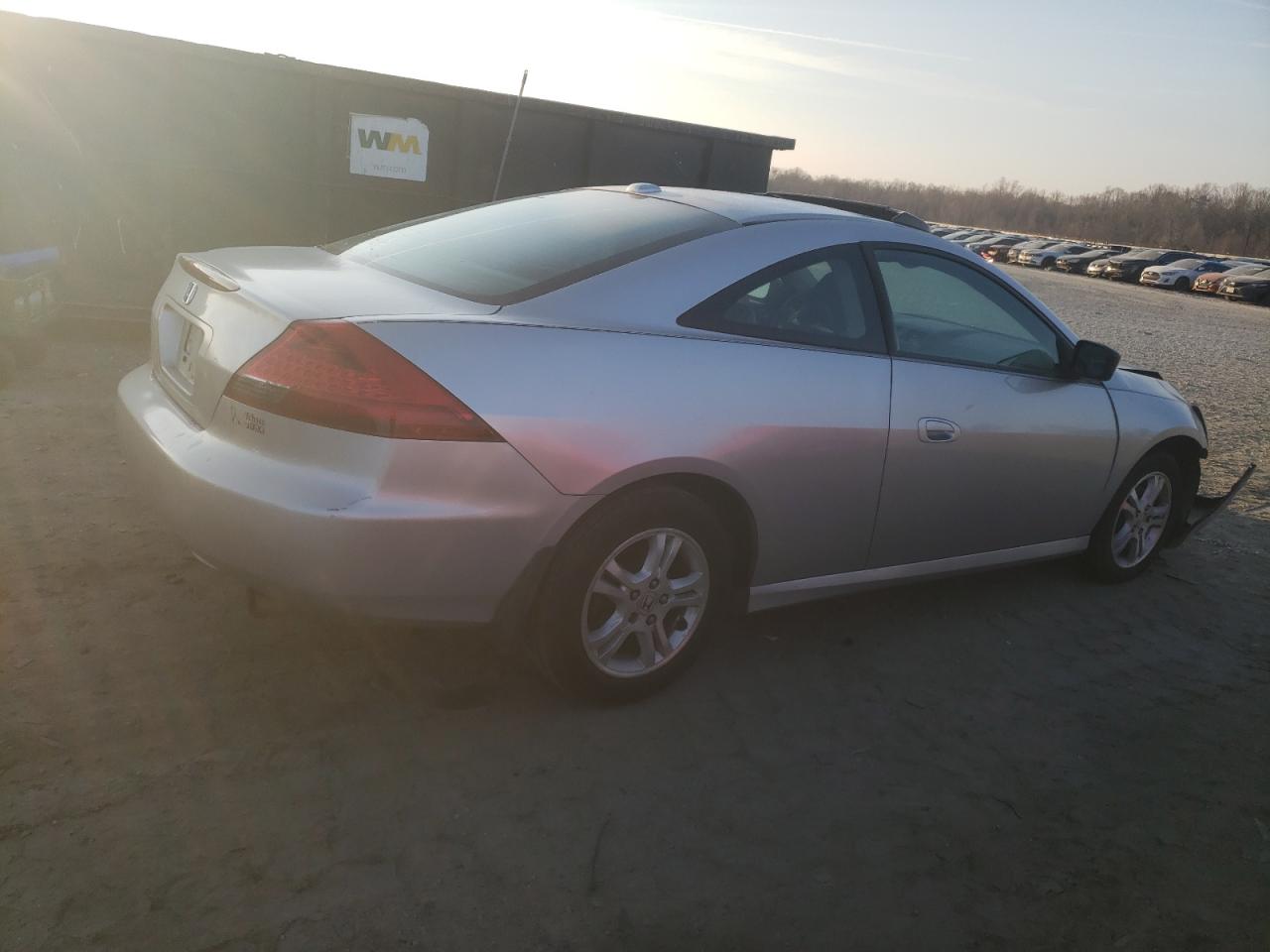 2007 Honda Accord - Image 3