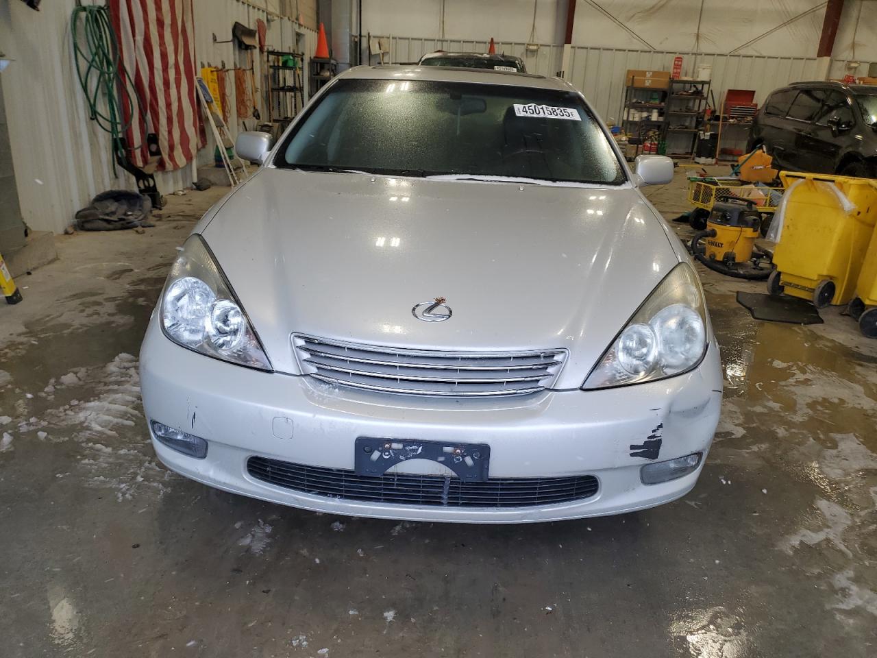 2003 Lexus ES - Image 5