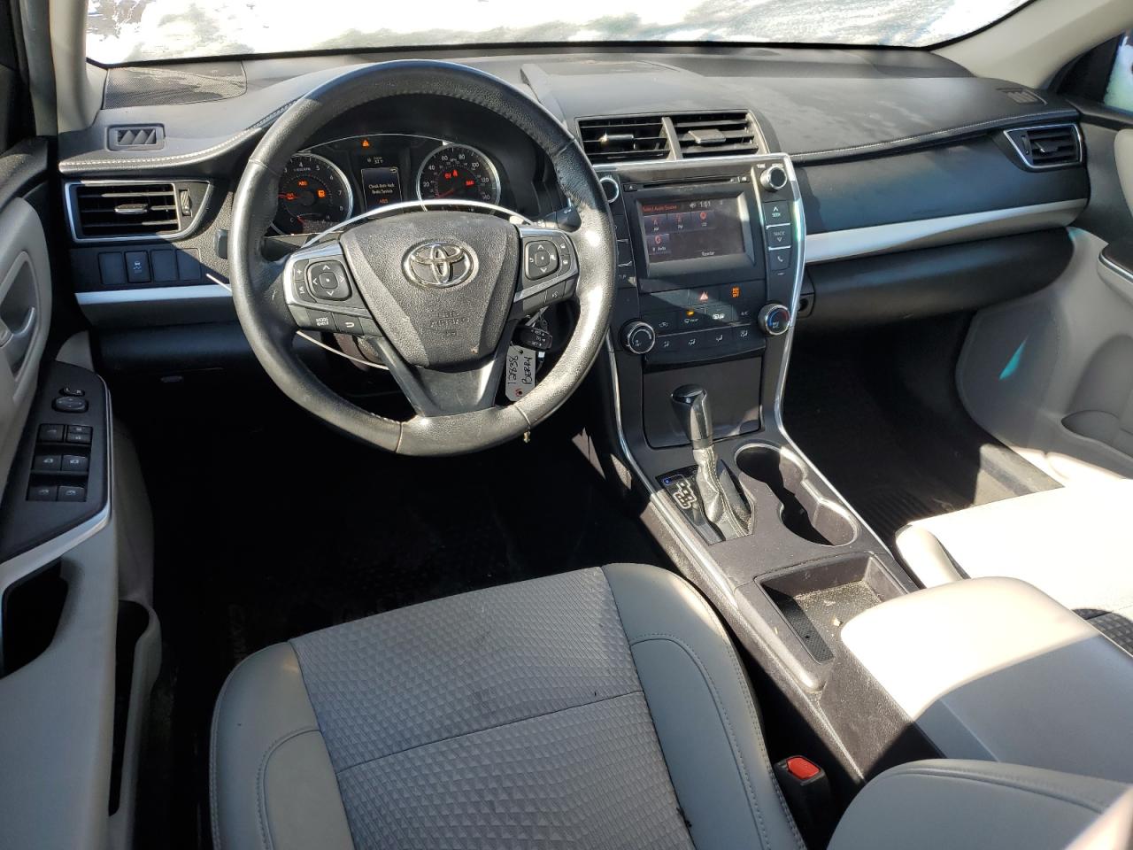 2015 Toyota Camry - Image 8