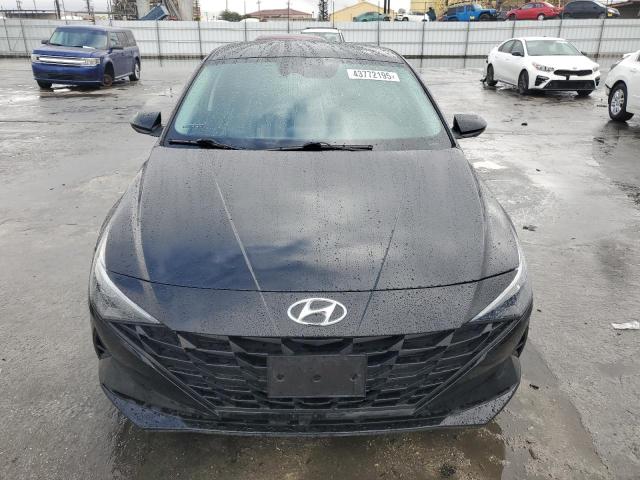  HYUNDAI ELANTRA 2022 Чорний
