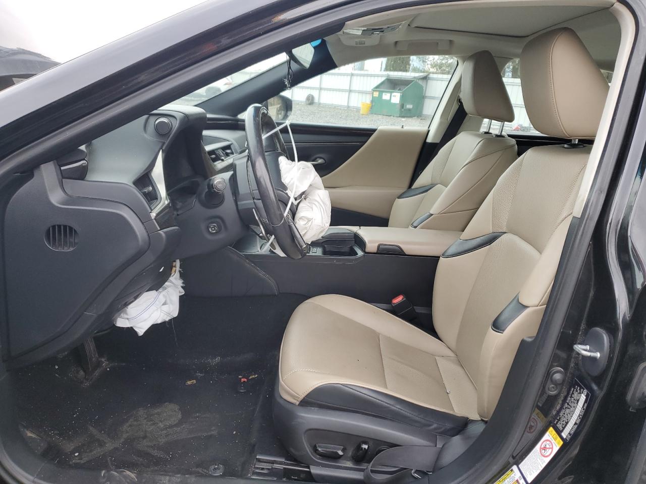 2019 Lexus ES - Image 7
