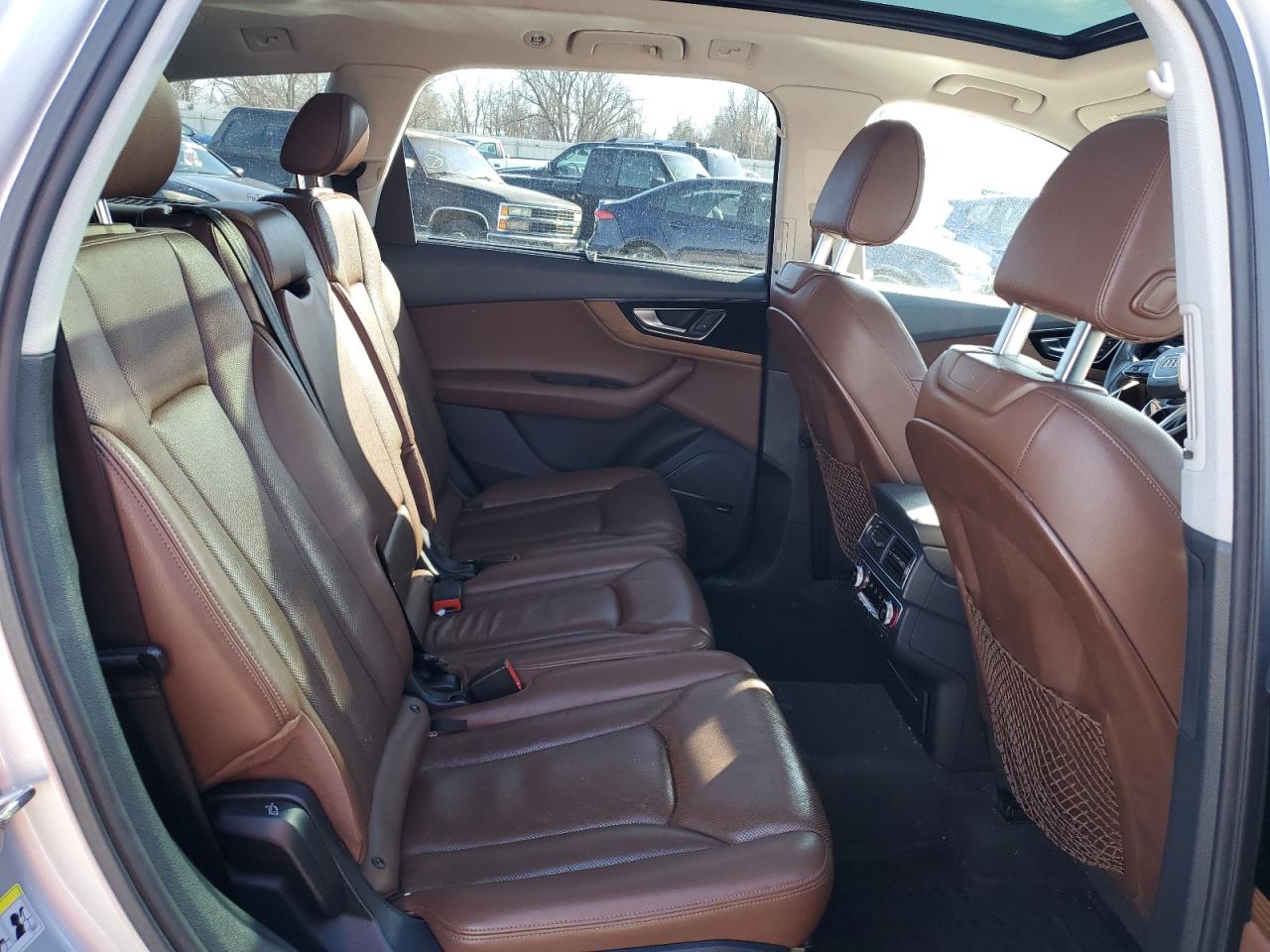 2017 Audi Q7 - Image 12