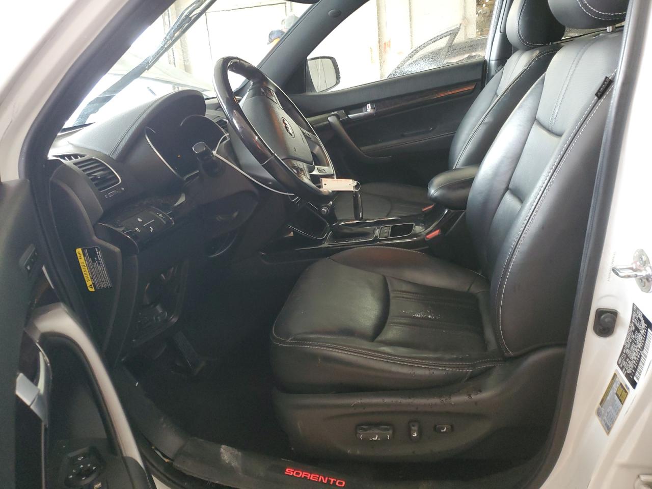 2014 Kia Sorento - Image 7