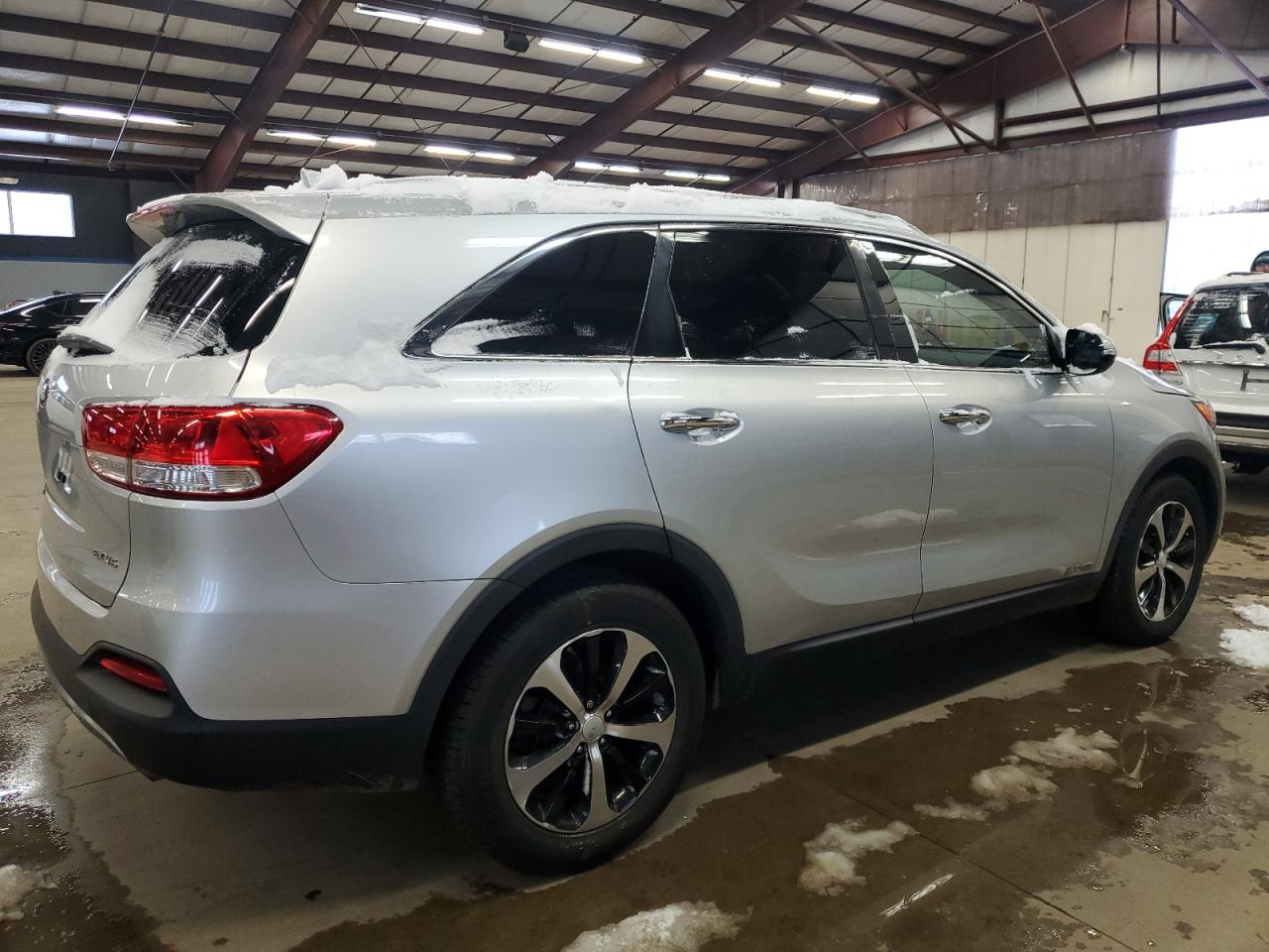 2016 Kia Sorento - Image 3