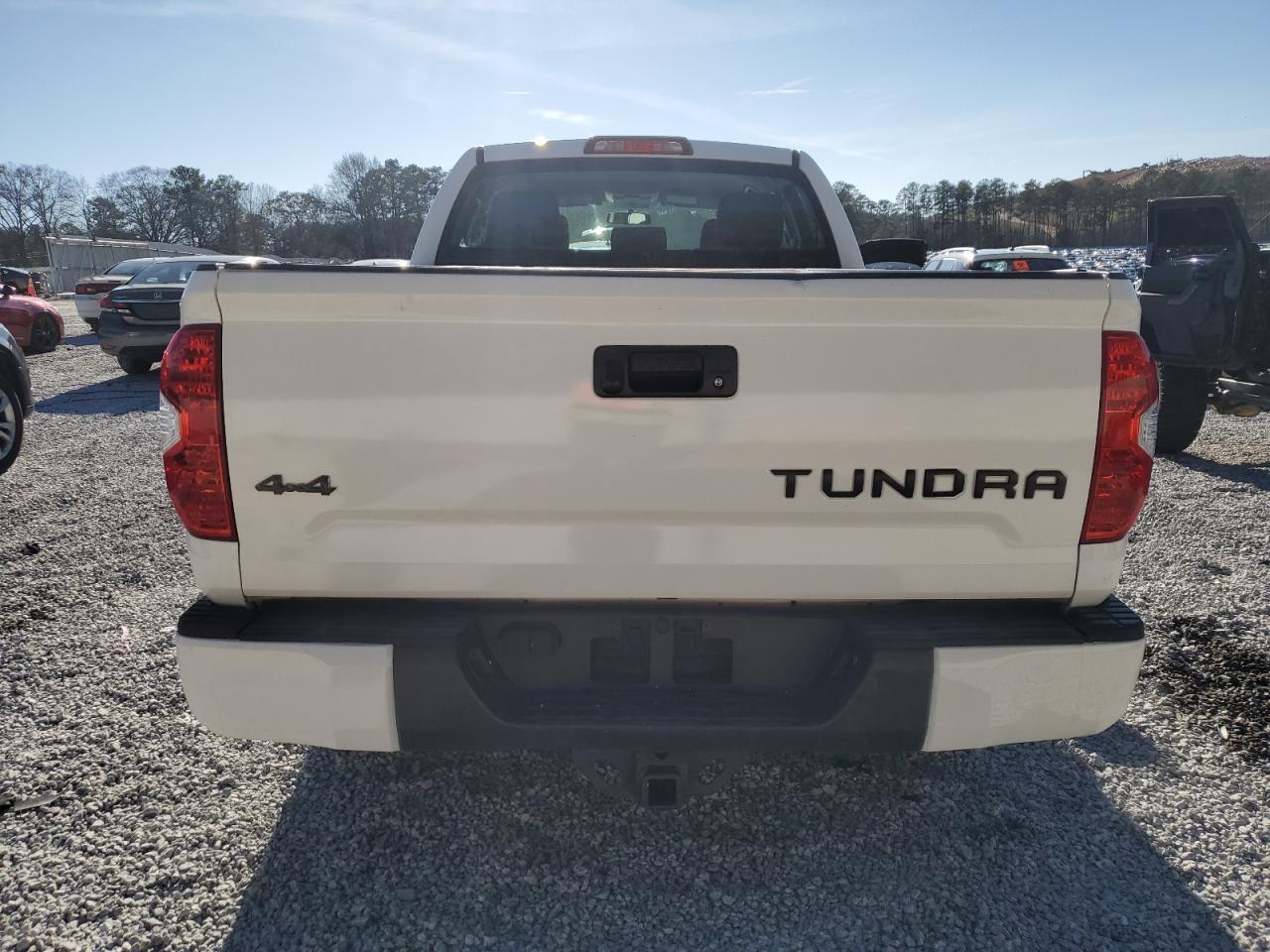 2017 Toyota Tundra - Image 6