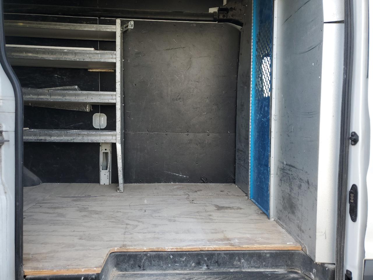 2015 Ford Transit - Image 12