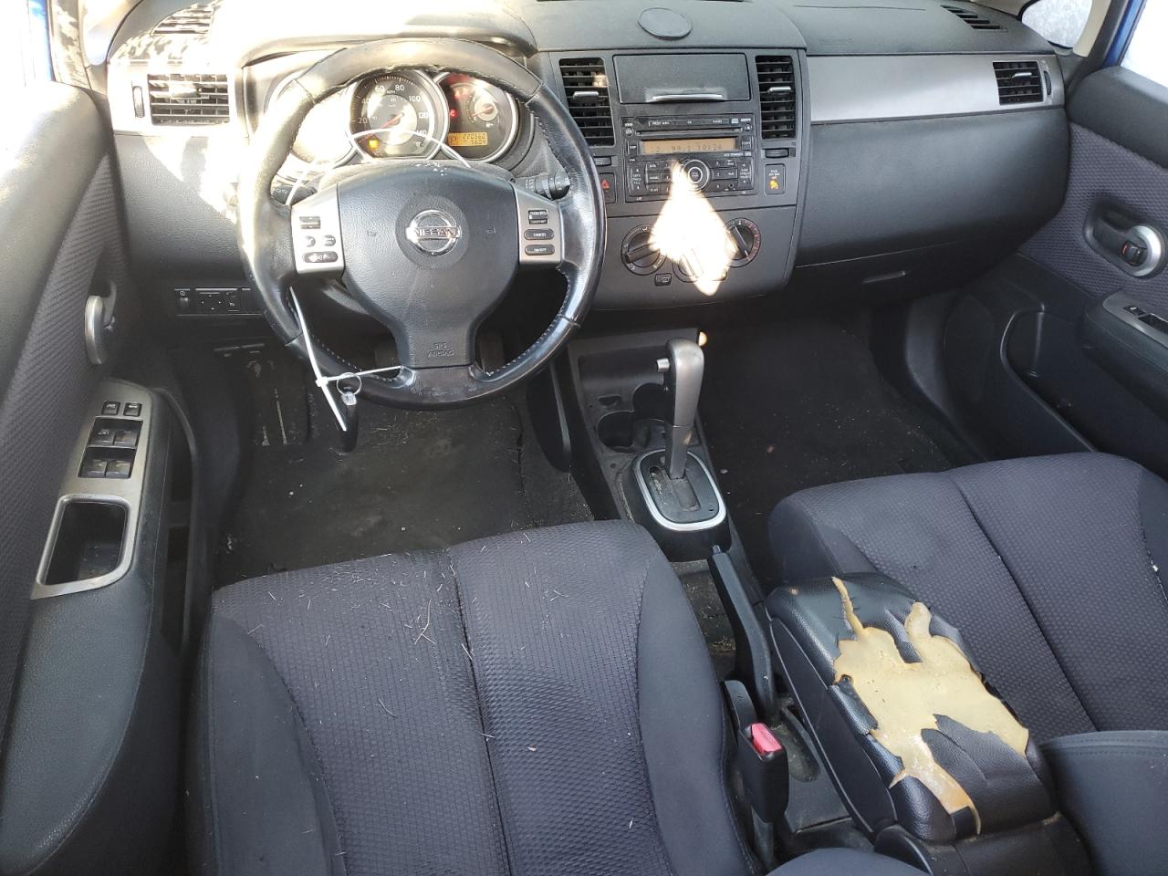 2007 Nissan Versa - Image 8