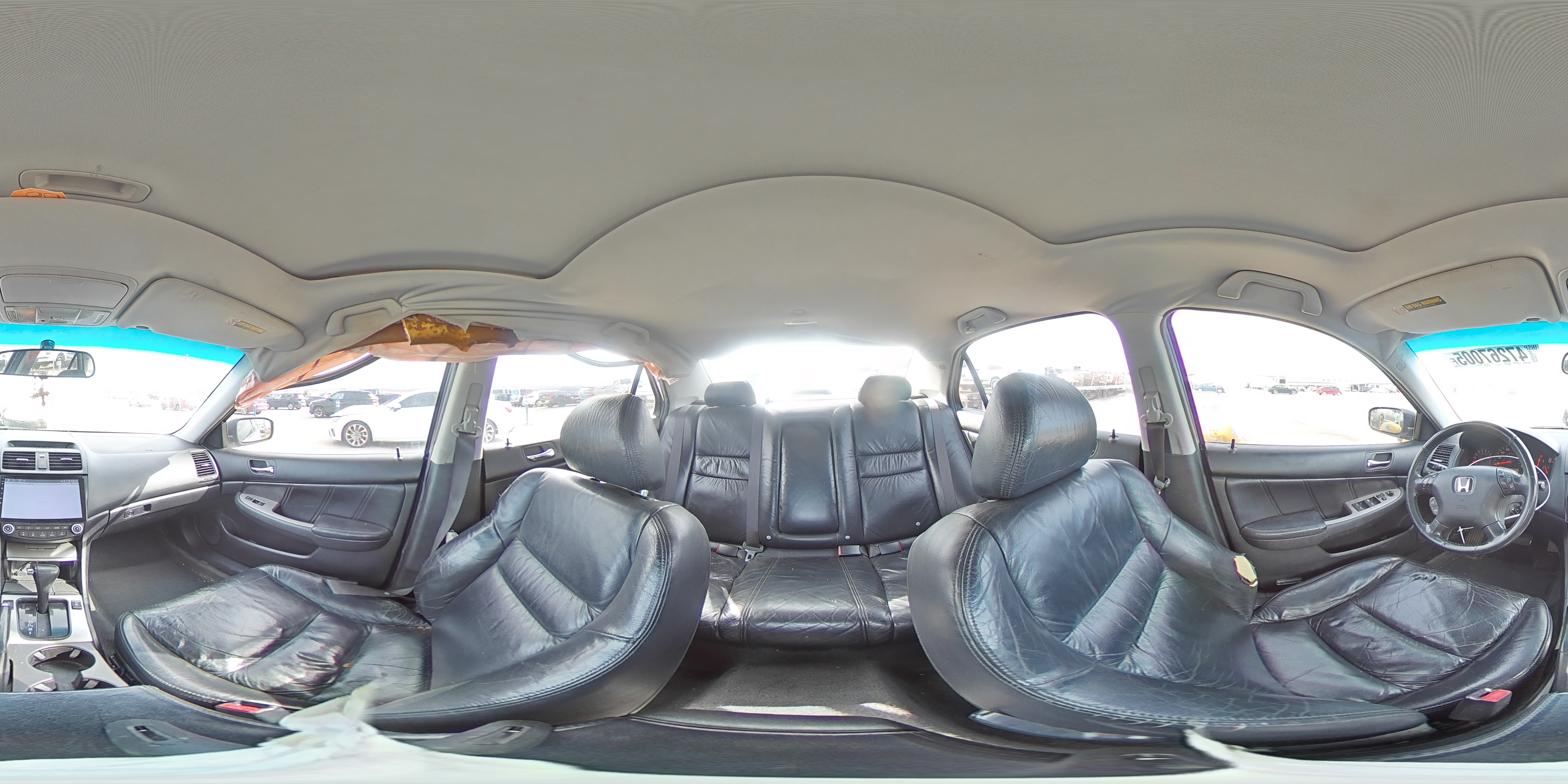 2004 Honda Accord - Image 13
