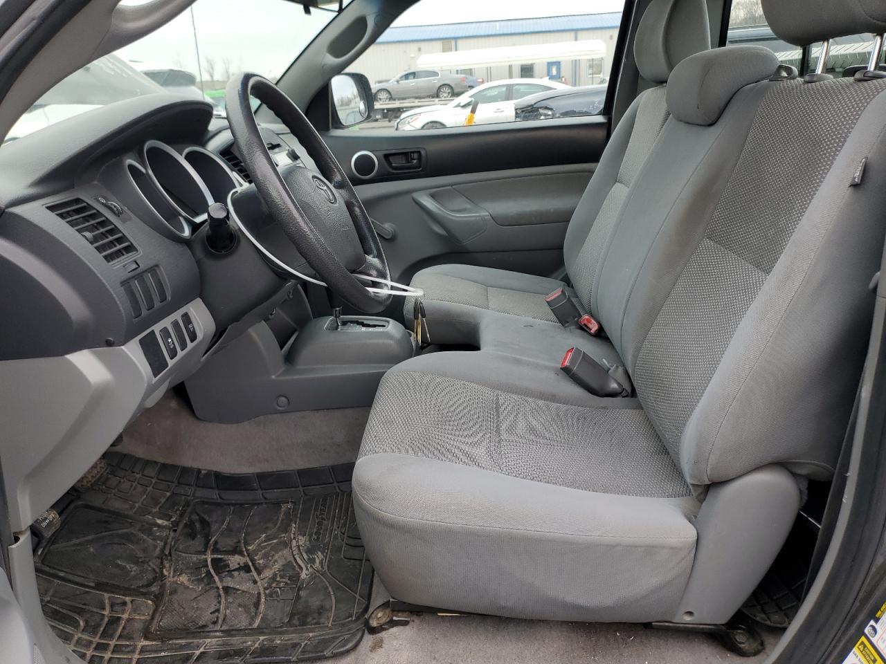 2009 Toyota Tacoma - Image 7
