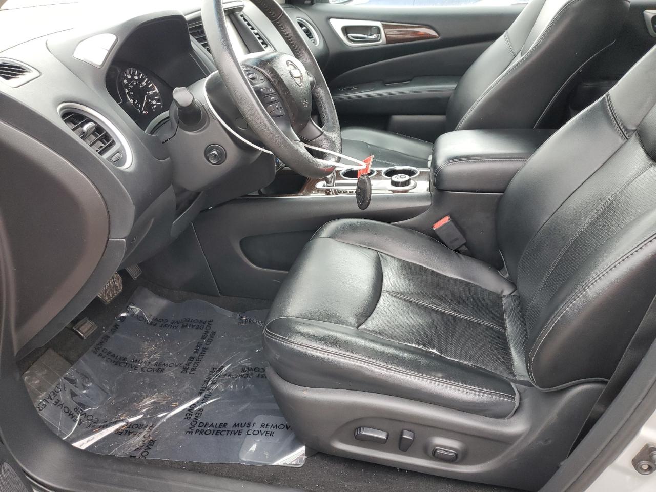 2016 Nissan Pathfinder - Image 7