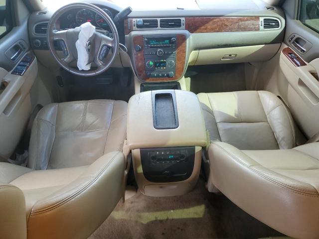 Parquets CHEVROLET TAHOE 2013 White