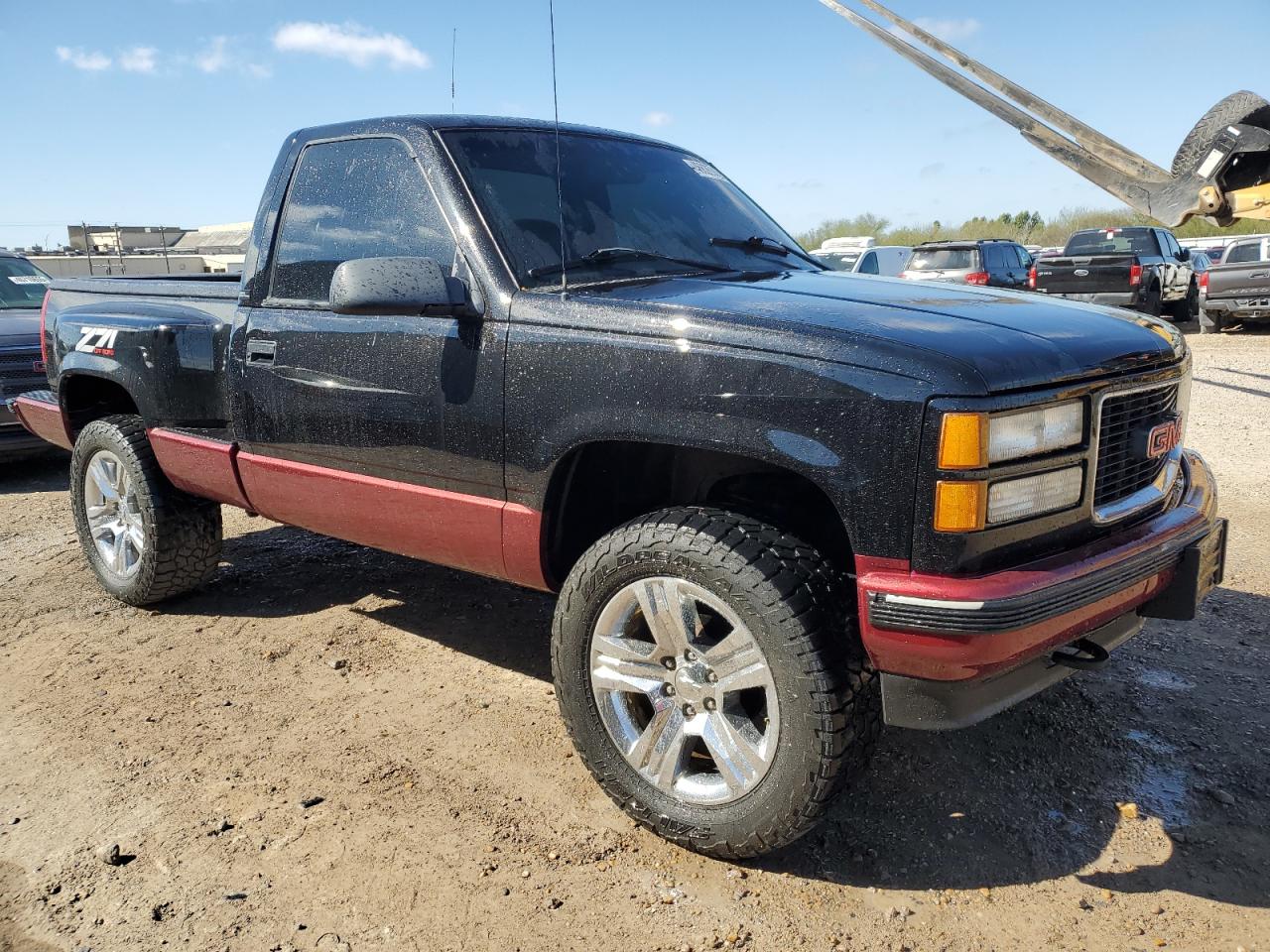 1995 GMC Sierra - Image 4