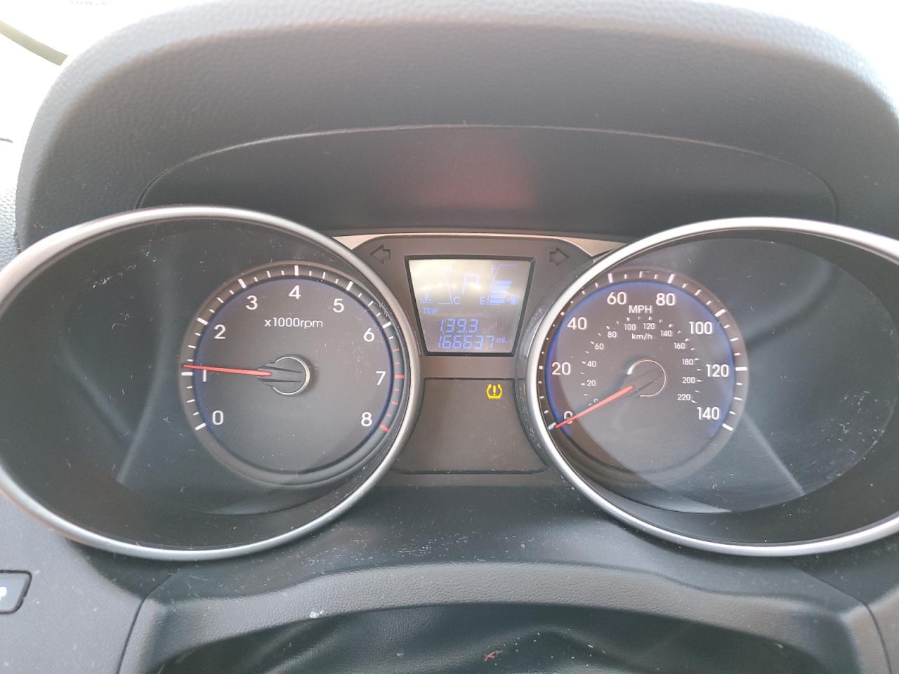 2011 Hyundai Tucson - Image 9