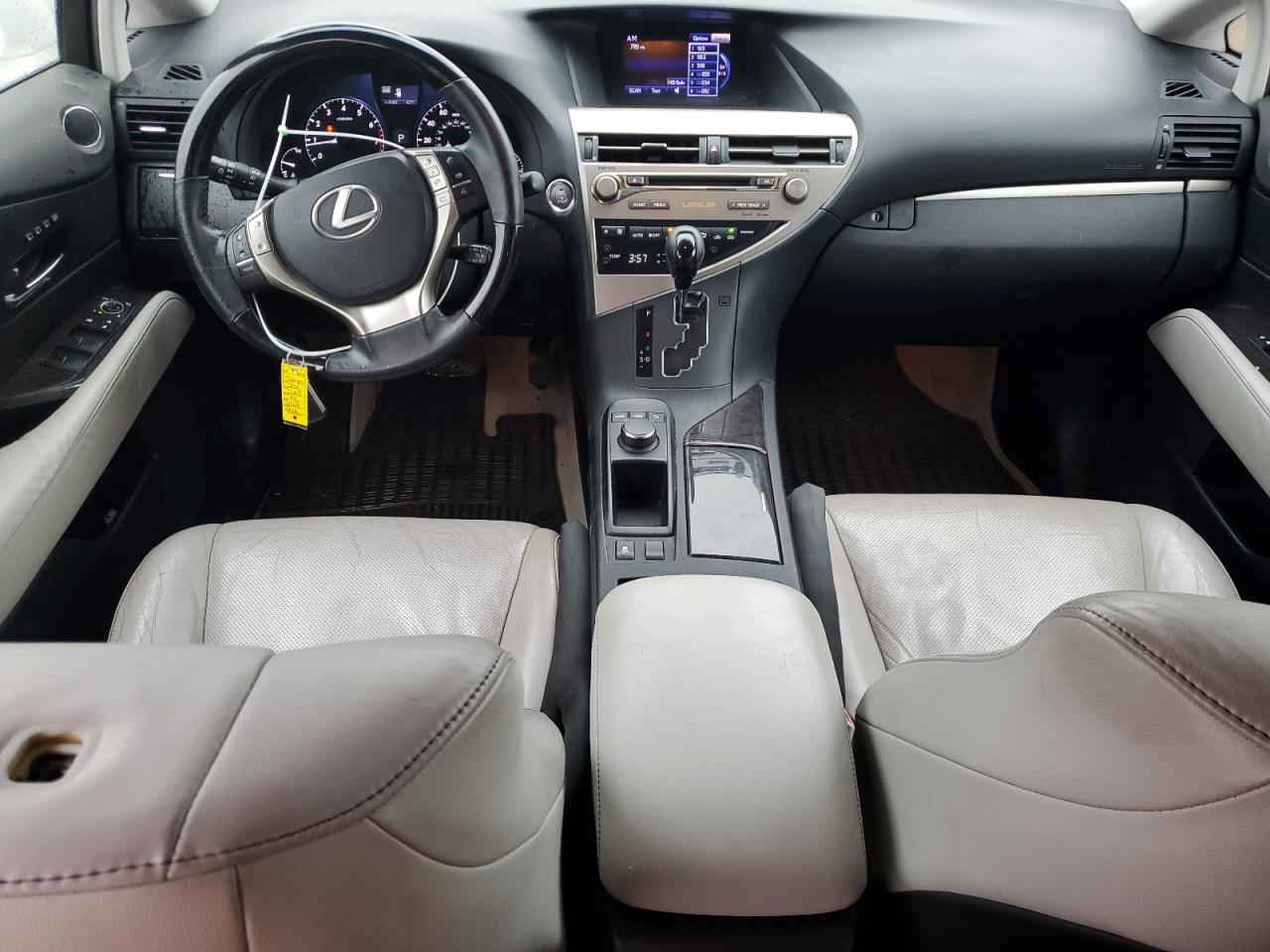 2014 Lexus RX - Image 8