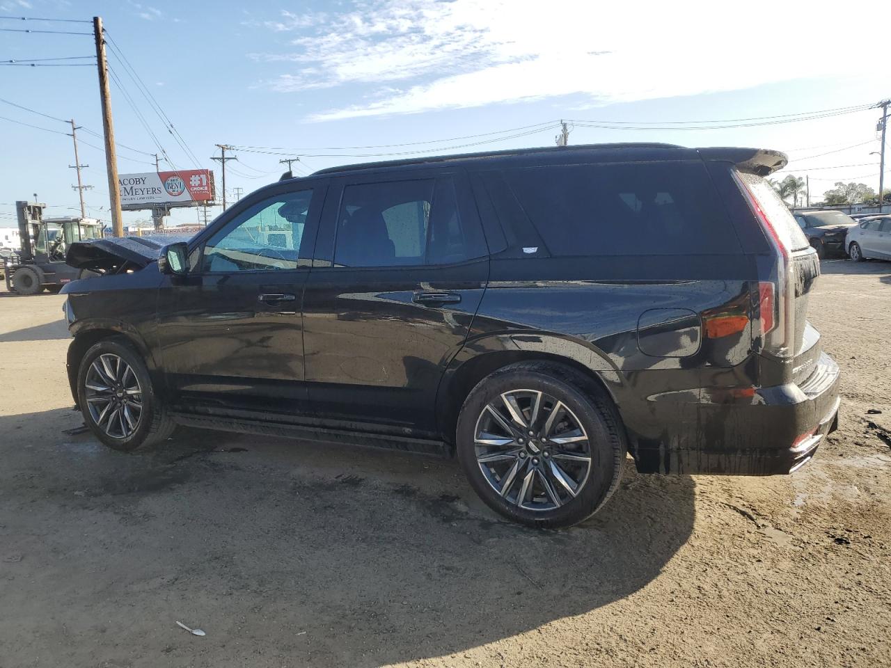 2022 Cadillac Escalade - Image 2