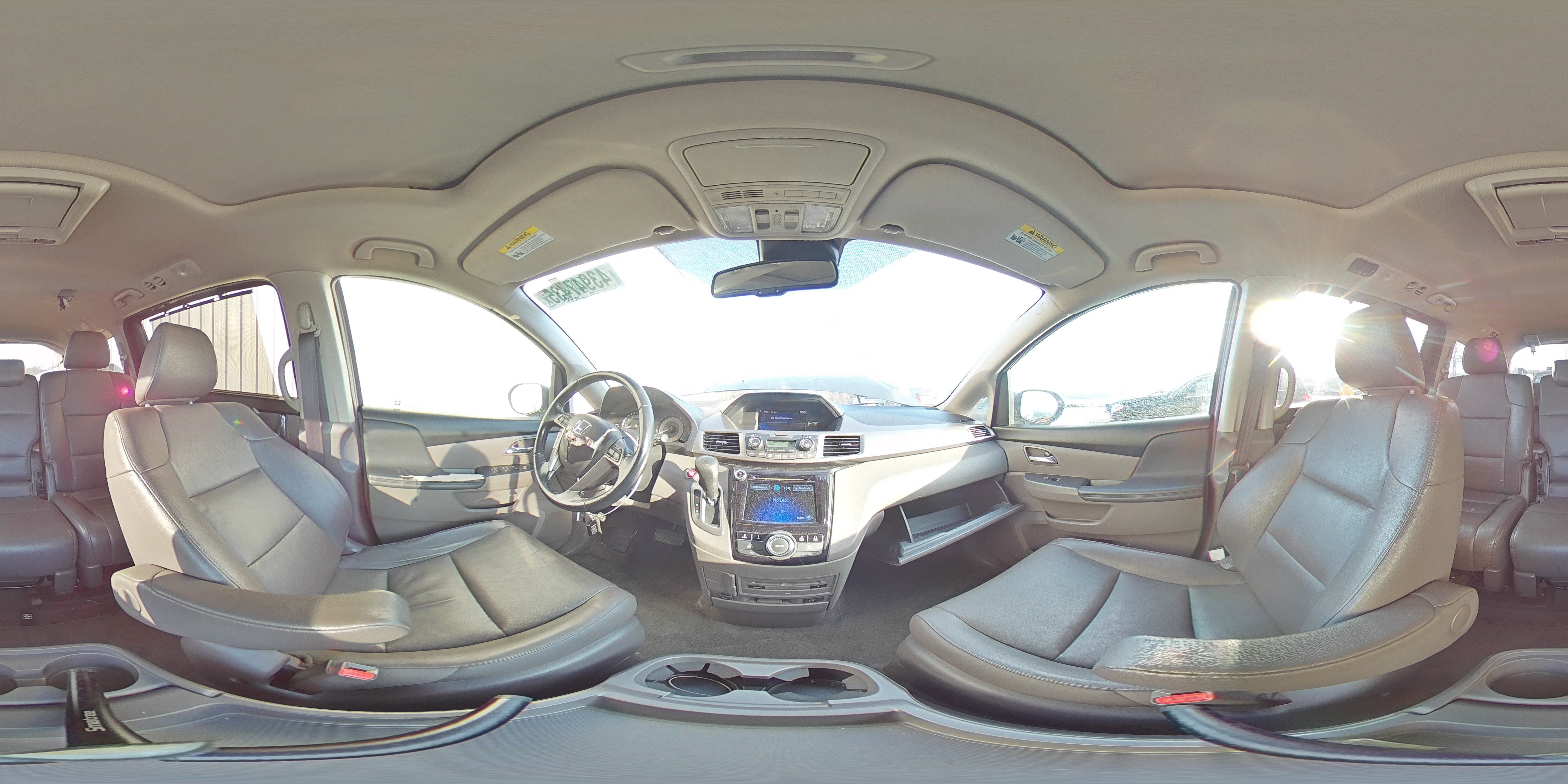 2017 Honda Odyssey - Image 15