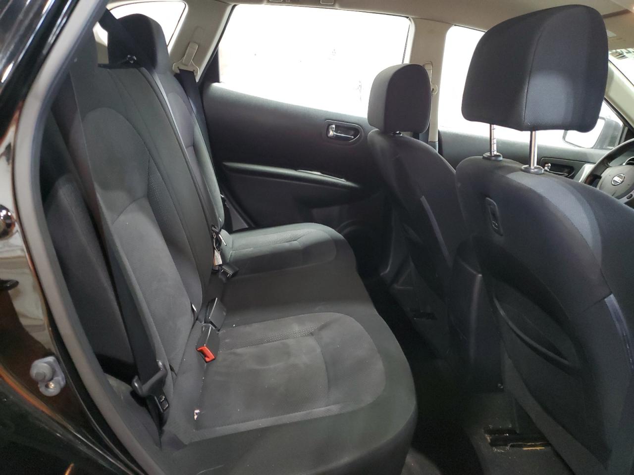 2013 Nissan Rogue - Image 11