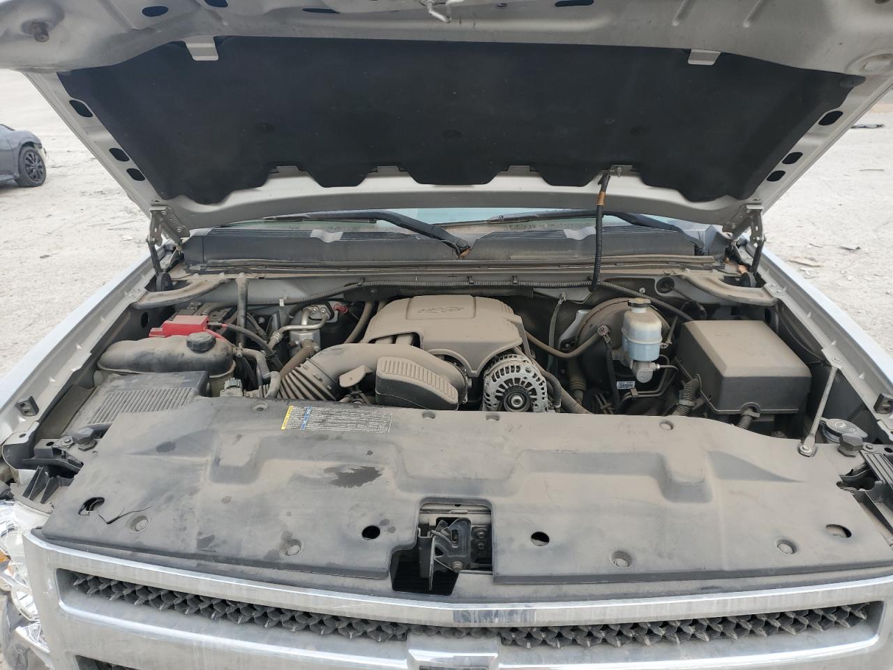 2010 Chevrolet Silverado - Image 12