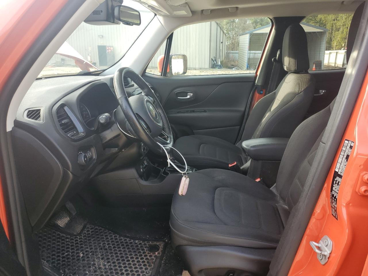2017 Jeep Renegade - Image 7