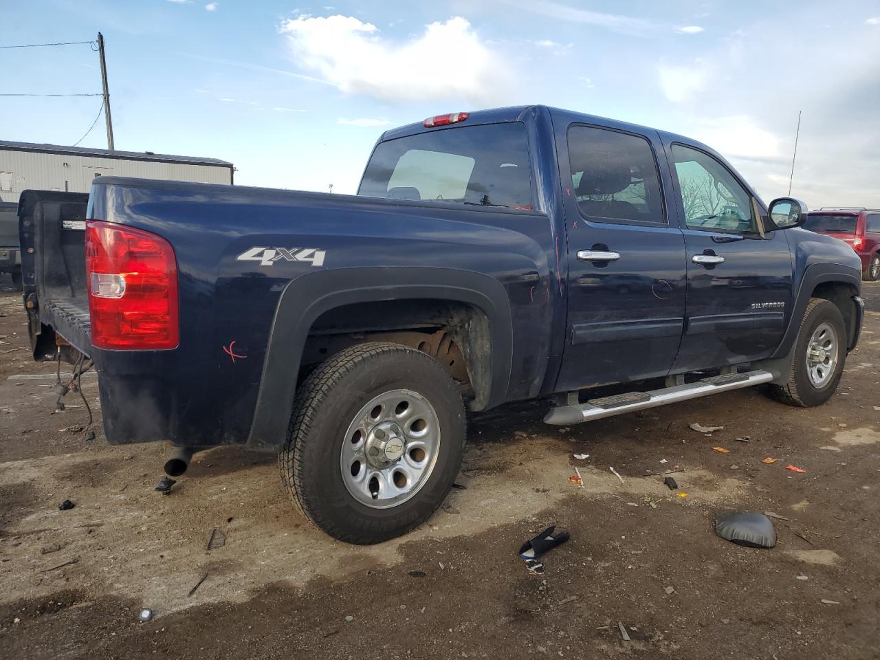2010 Chevrolet Silverado - Image 3