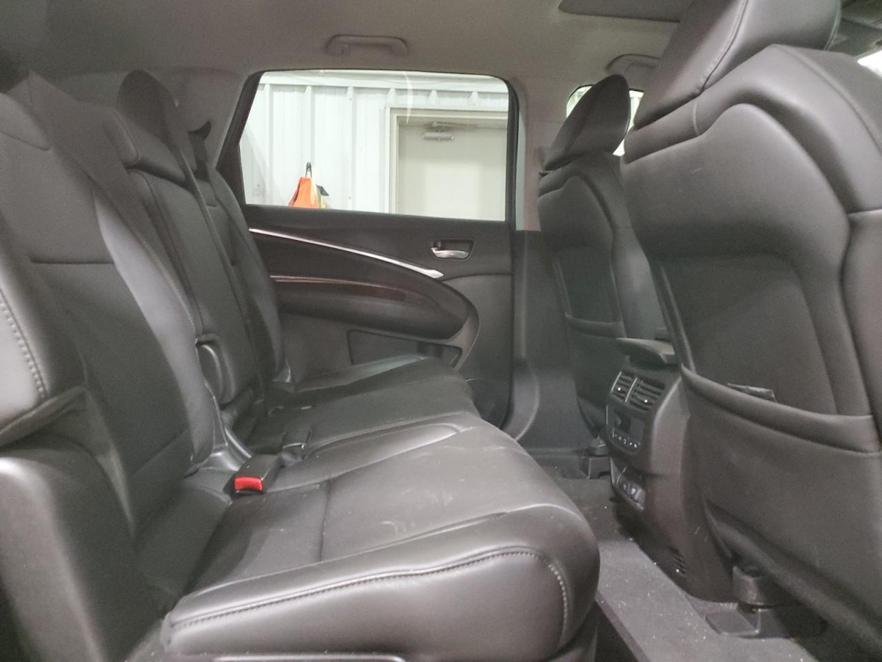 2018 Acura MDX - Image 11
