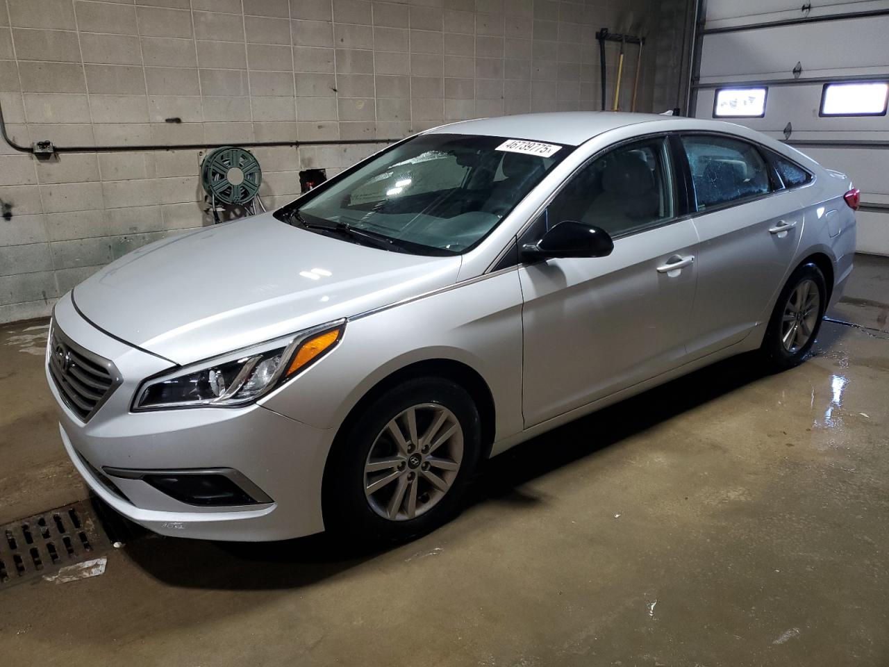 2016 Hyundai Sonata - Image 1