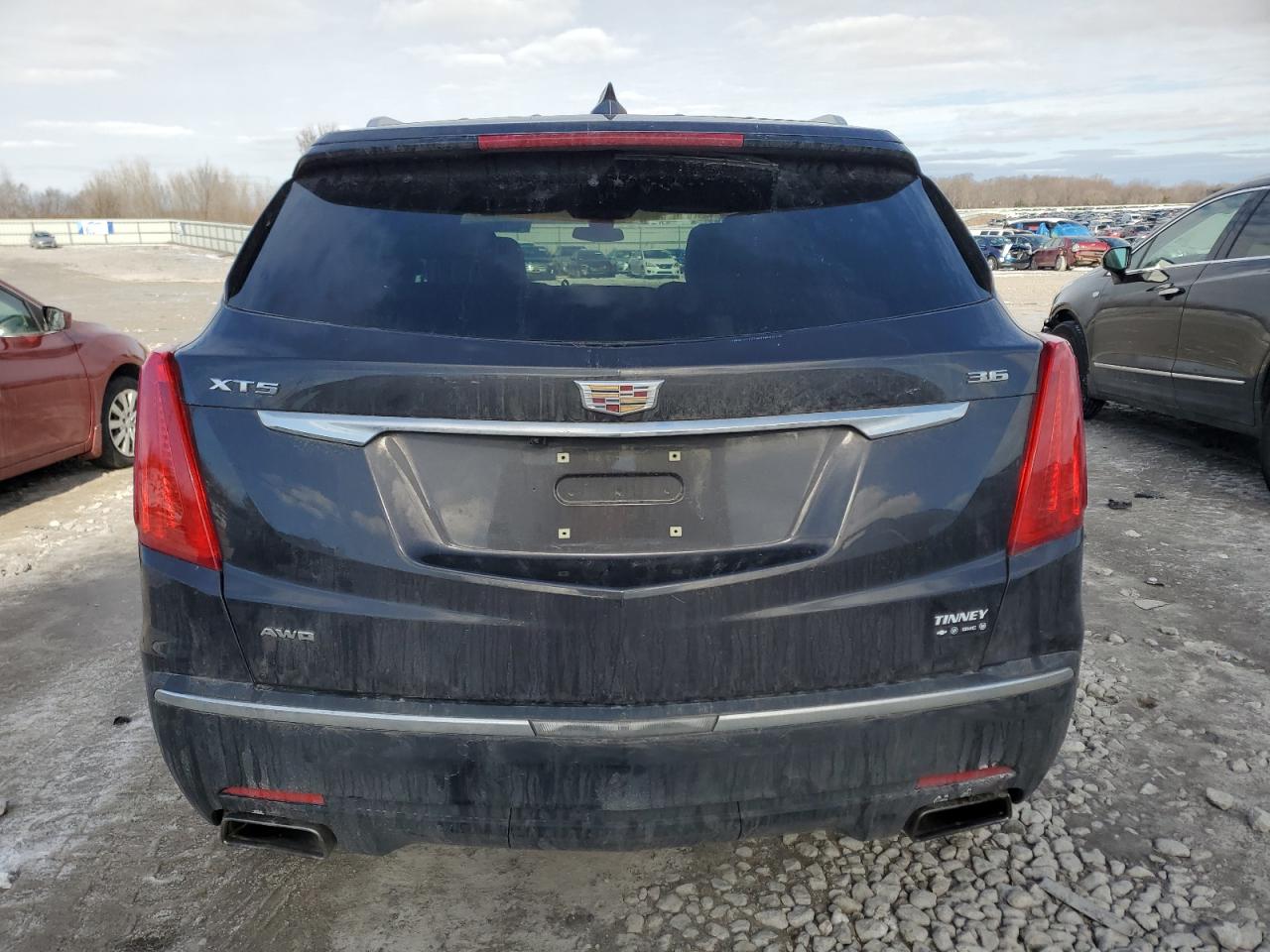 2017 Cadillac XT5 - Image 6
