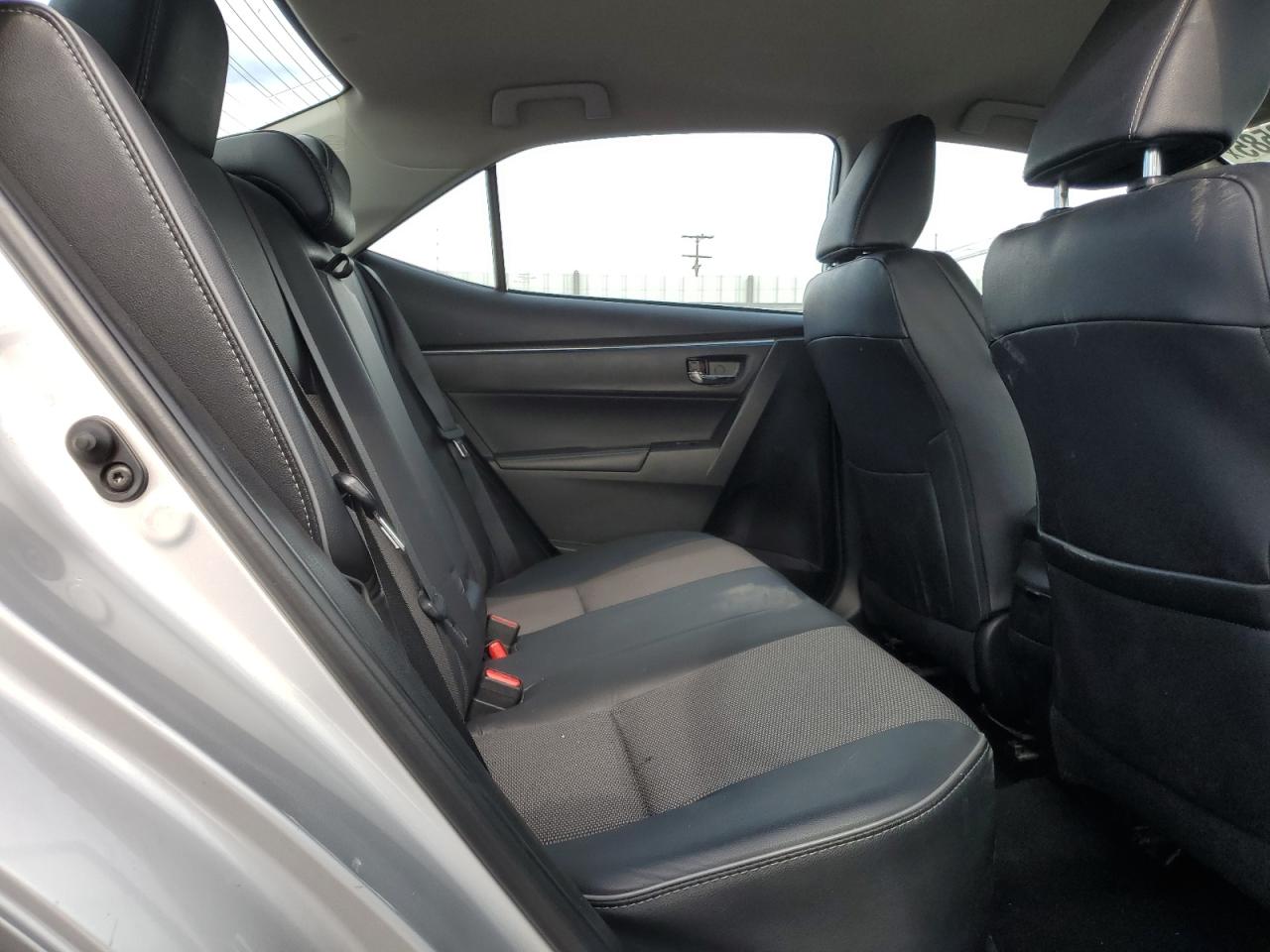 2015 Toyota Corolla - Image 10