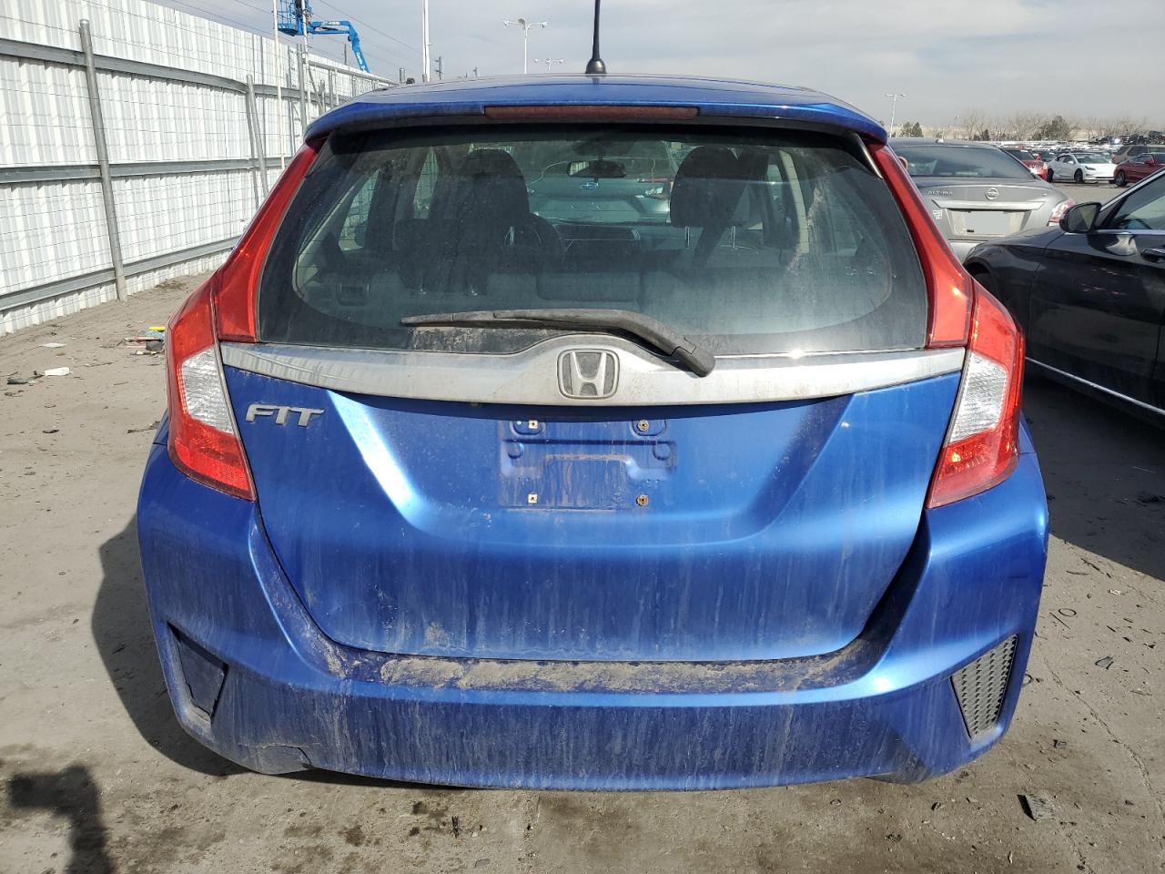 2015 Honda Fit - Image 6