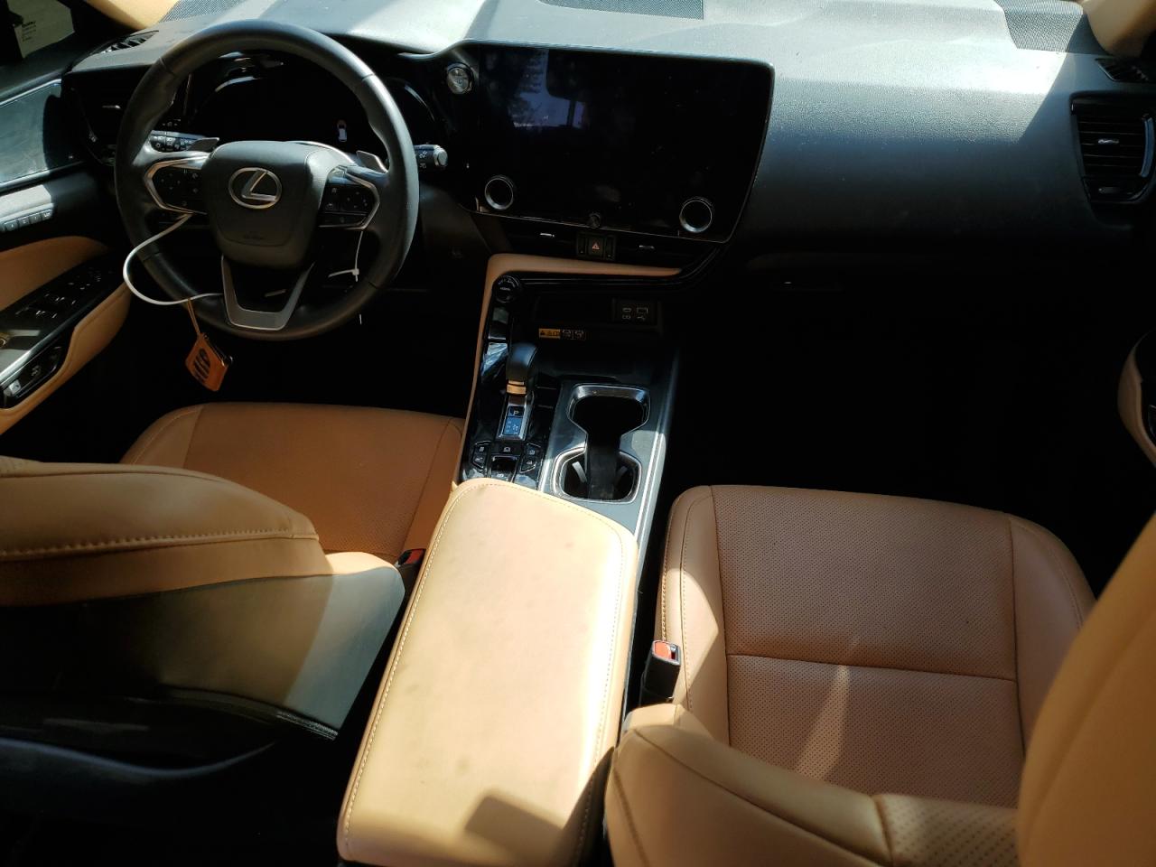 2022 Lexus NX - Image 8